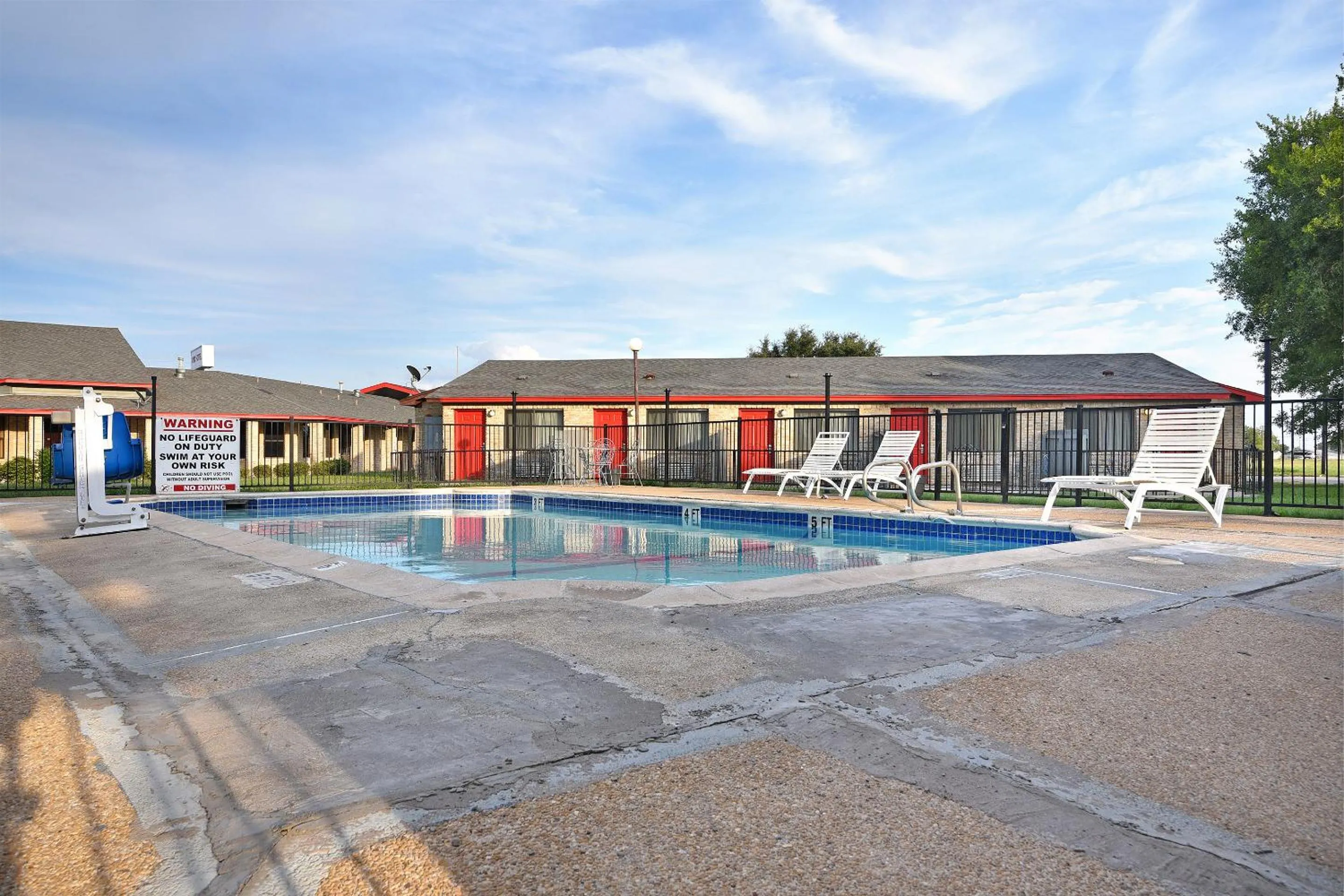 Swimming pool in Americas Best Value Inn Lockhart TX
