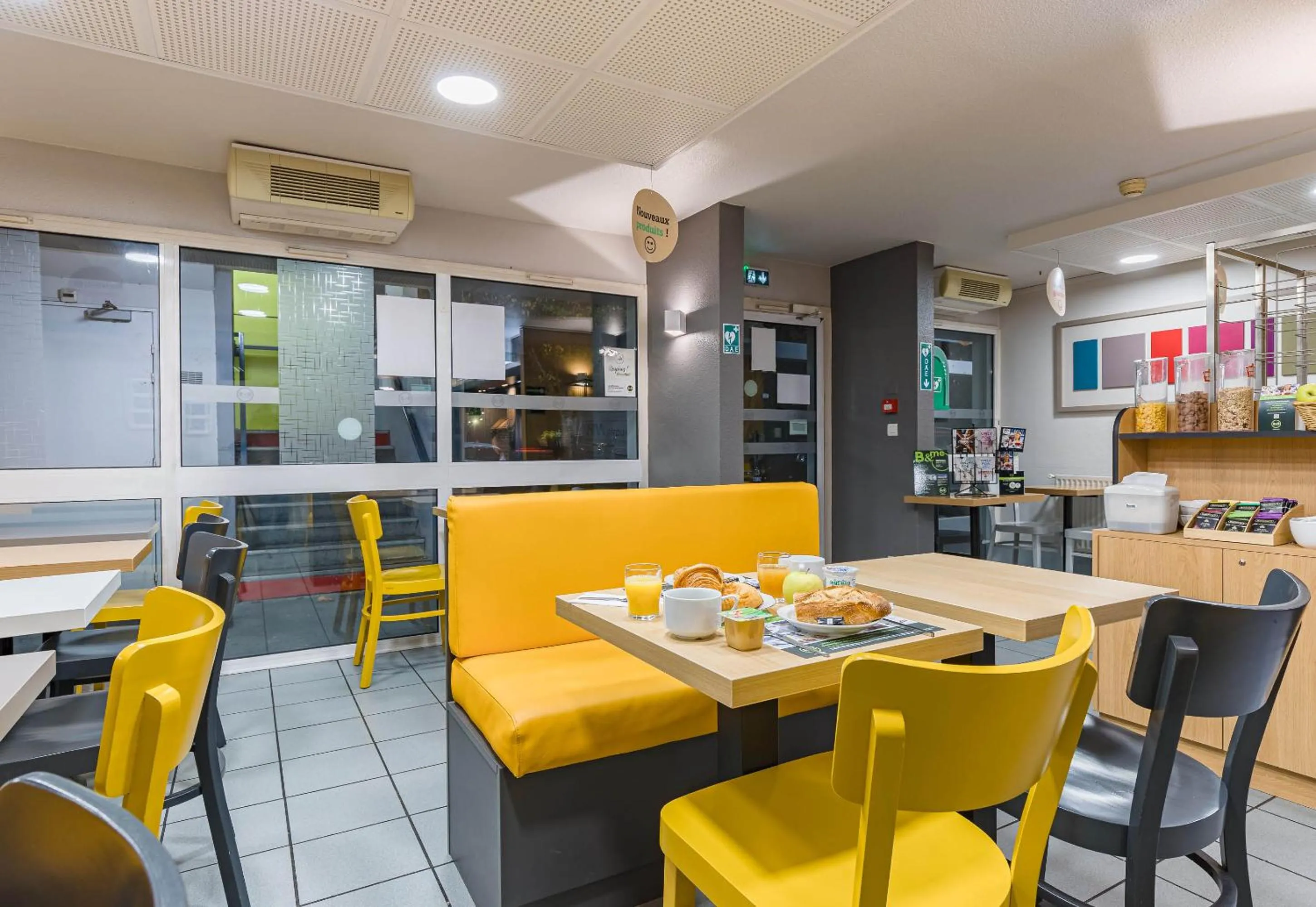 Restaurant/places to eat in B&B HOTEL TOURS Sud Joué-lès-Tours