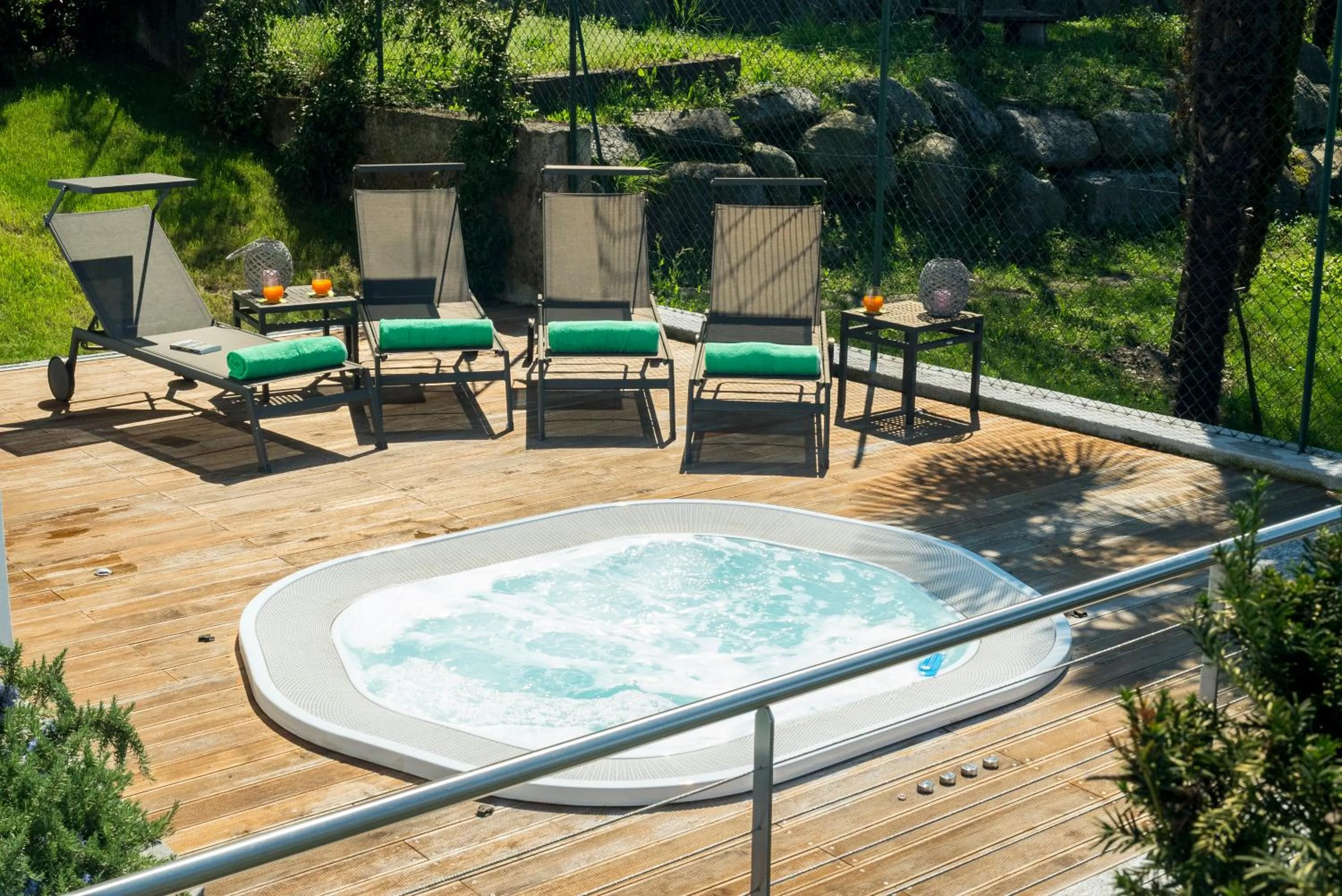 Hot Tub in Villa Poseidon