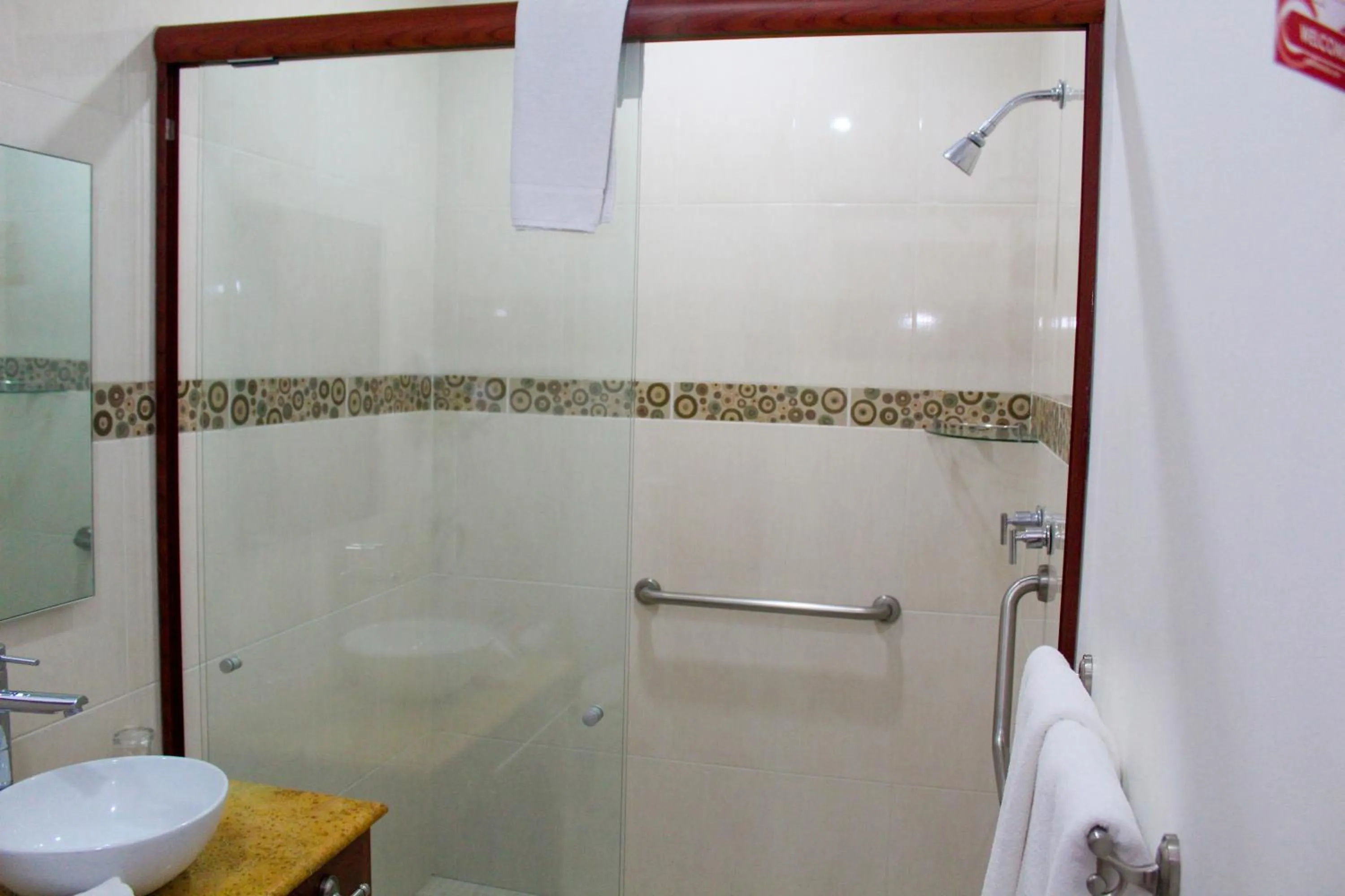 Bathroom in Casa de la iaia Hotel