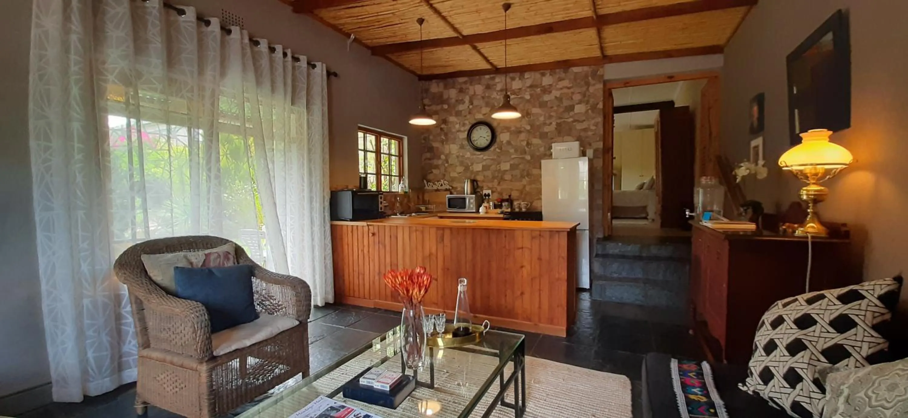 Kitchen or kitchenette in Abigail's Garden Cottage