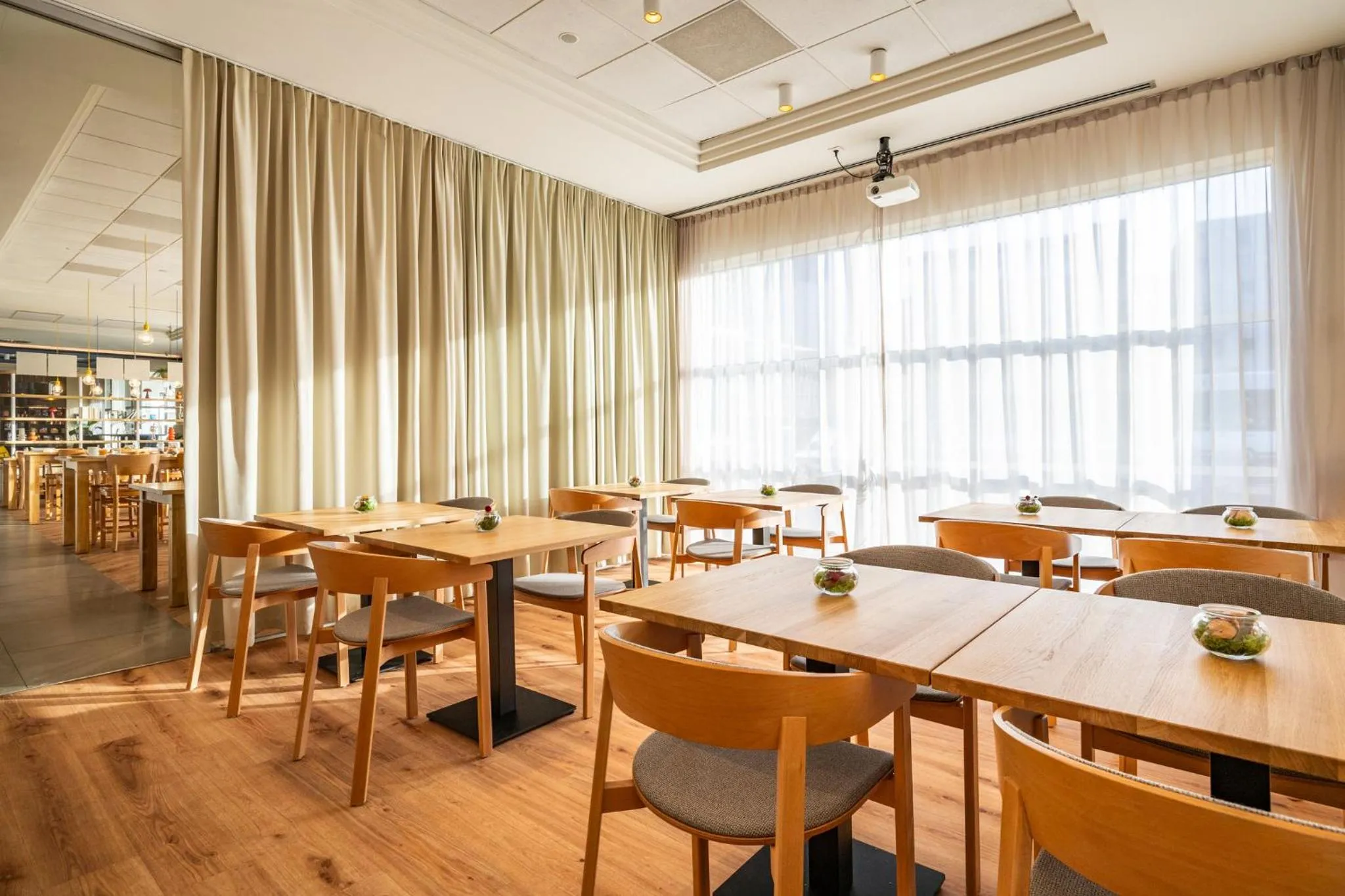 Breakfast in Holiday Inn Express Antwerpen City North by IHG