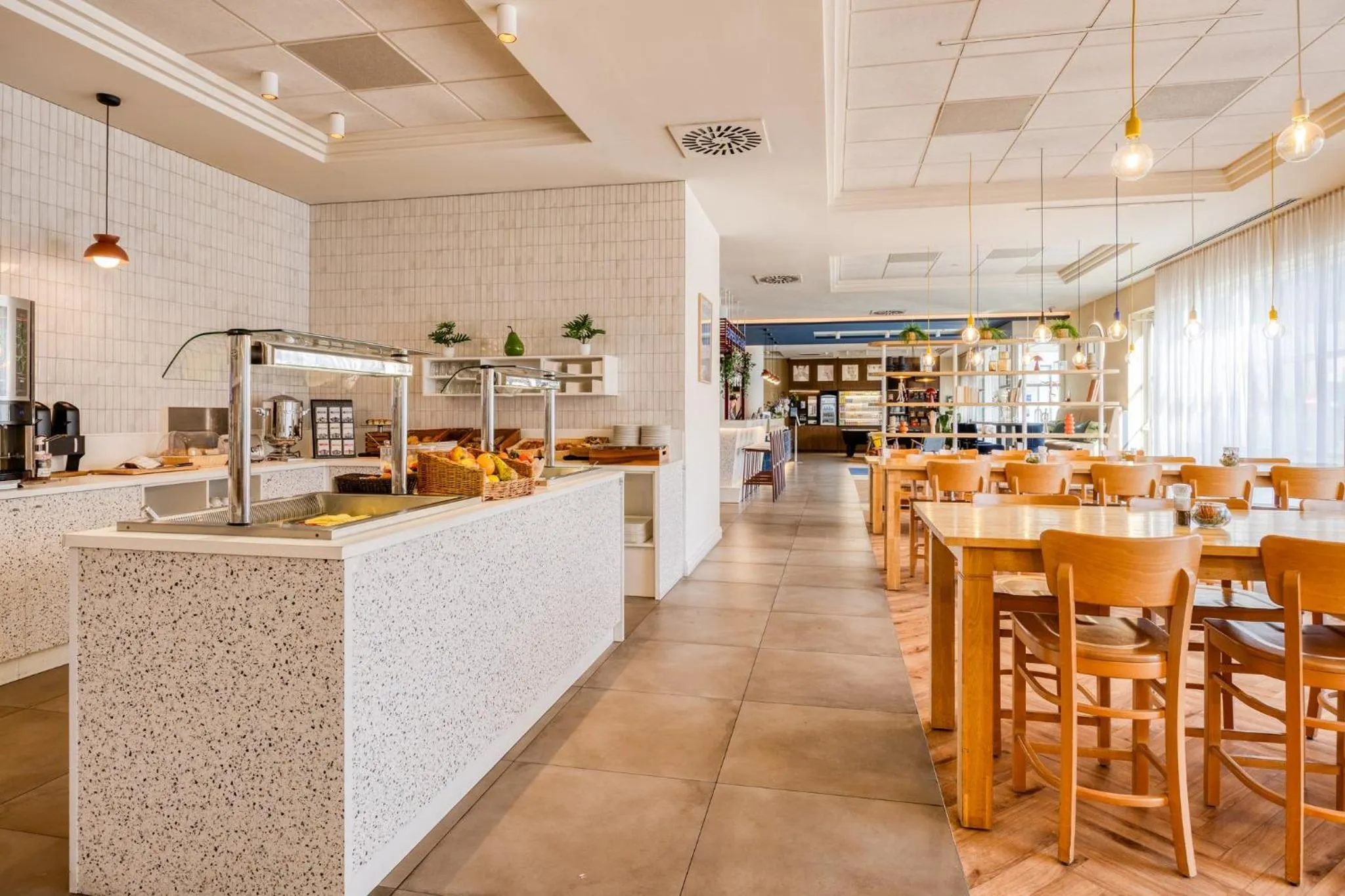 Breakfast in Holiday Inn Express Antwerpen City North by IHG