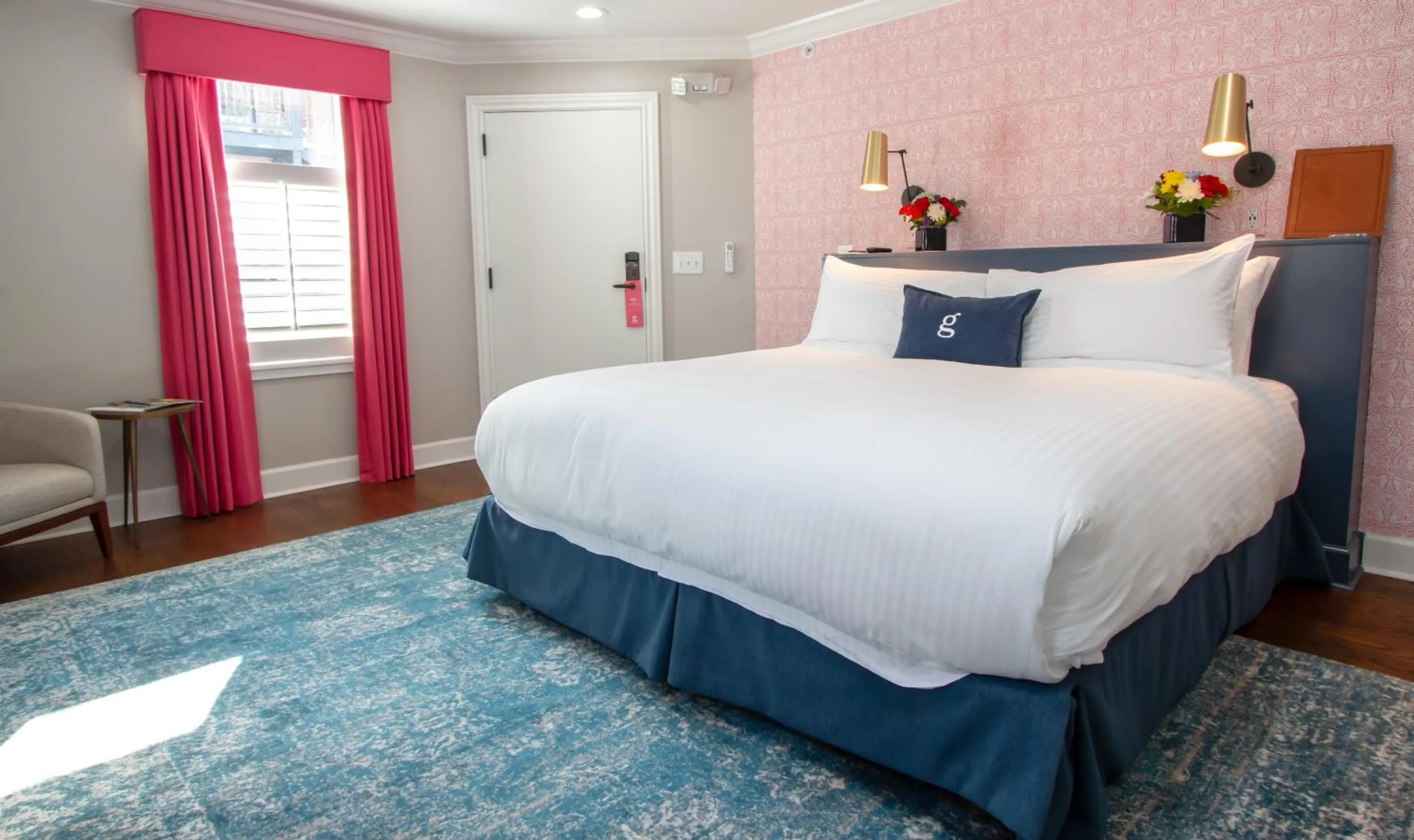 Bed in The Germantown Inn