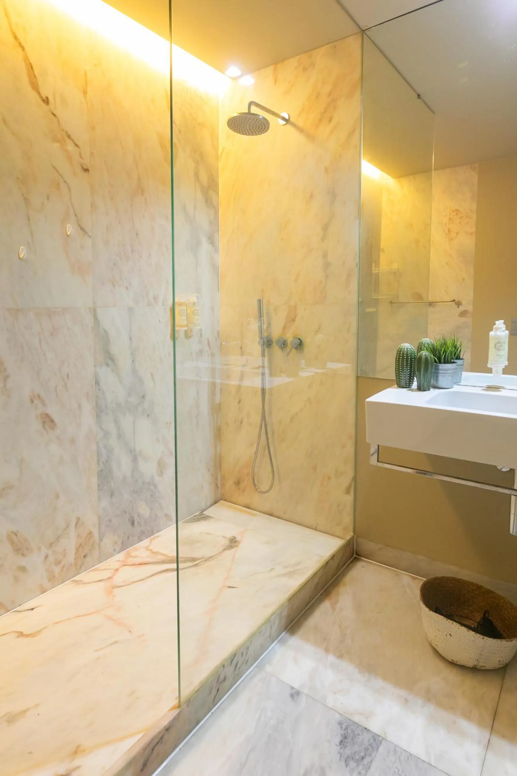 Lisbon Five Stars Apartments 8 Building