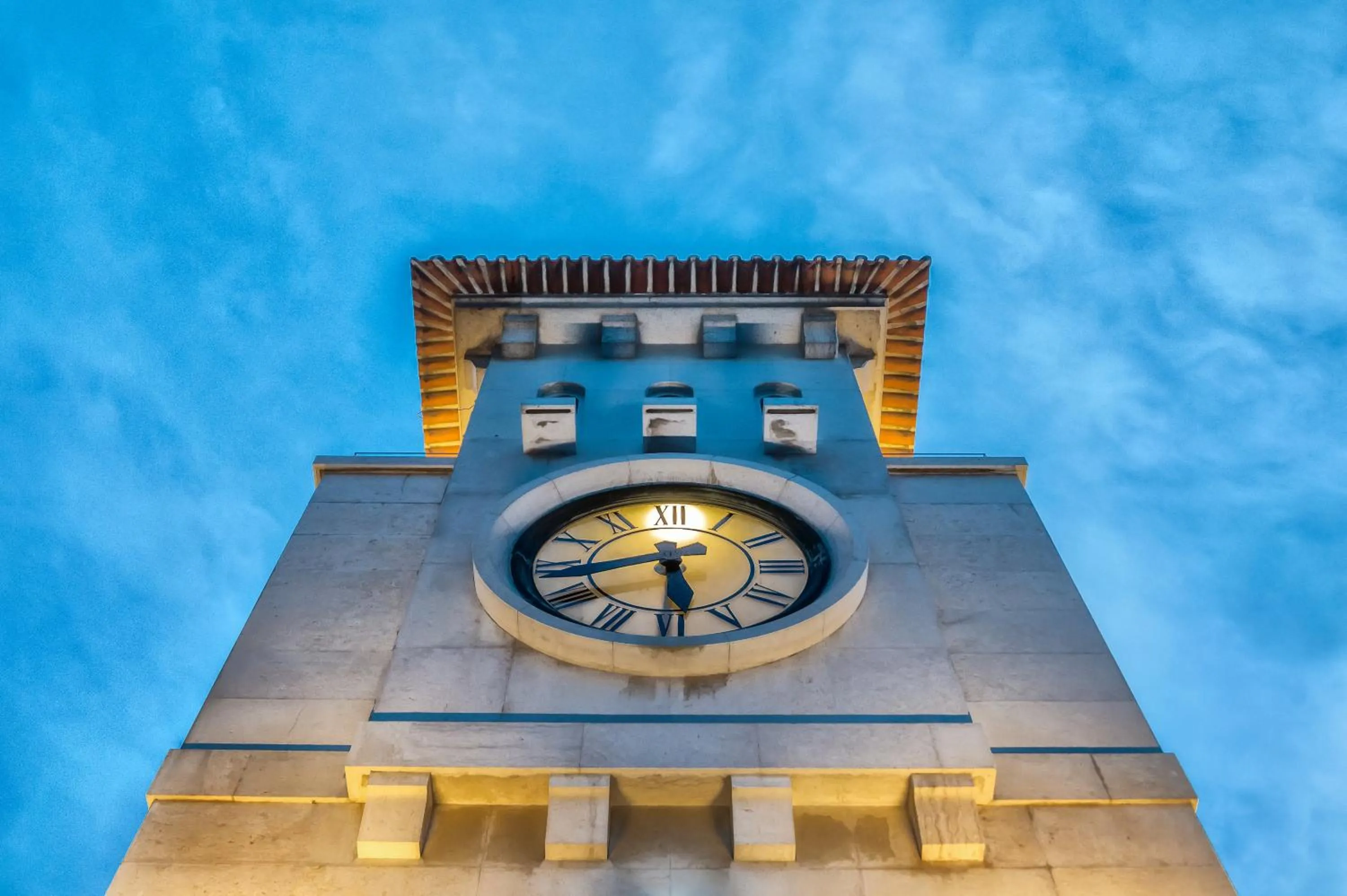 Property building in Lisbon Five Stars Apartments 8 Building