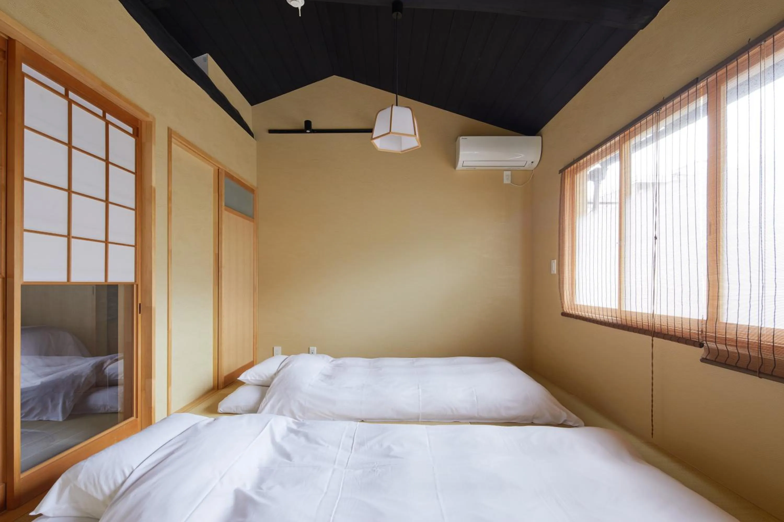 Bedroom, Bed in 中之庵 -Nakano an-