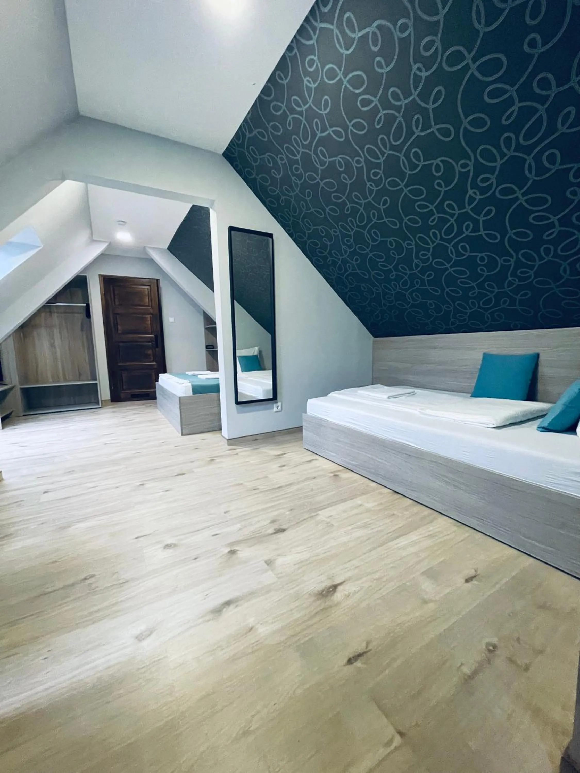 Property building, Bed in Thermal Apartman