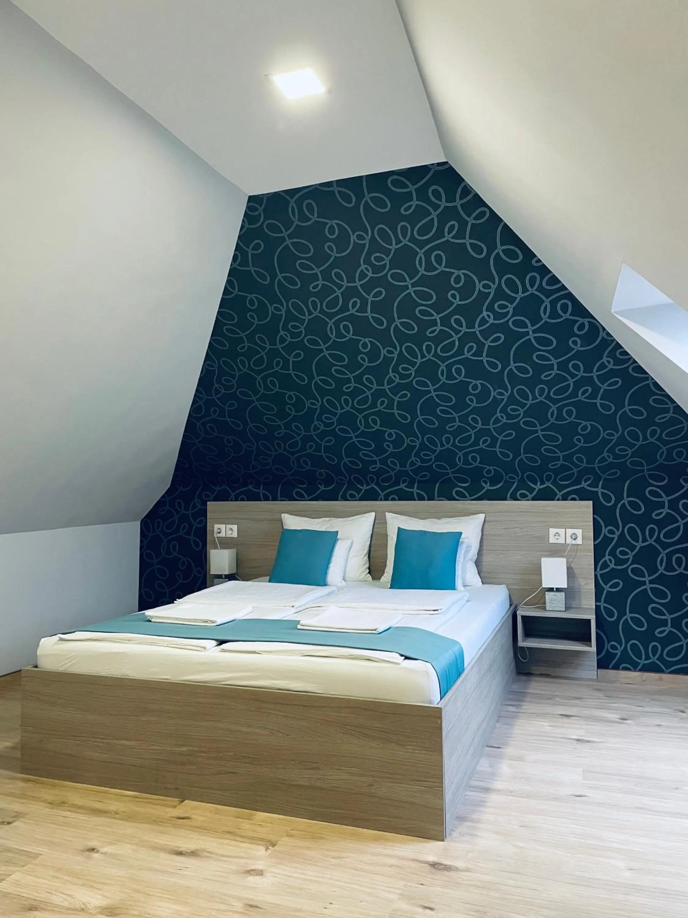 Property building, Bed in Thermal Apartman