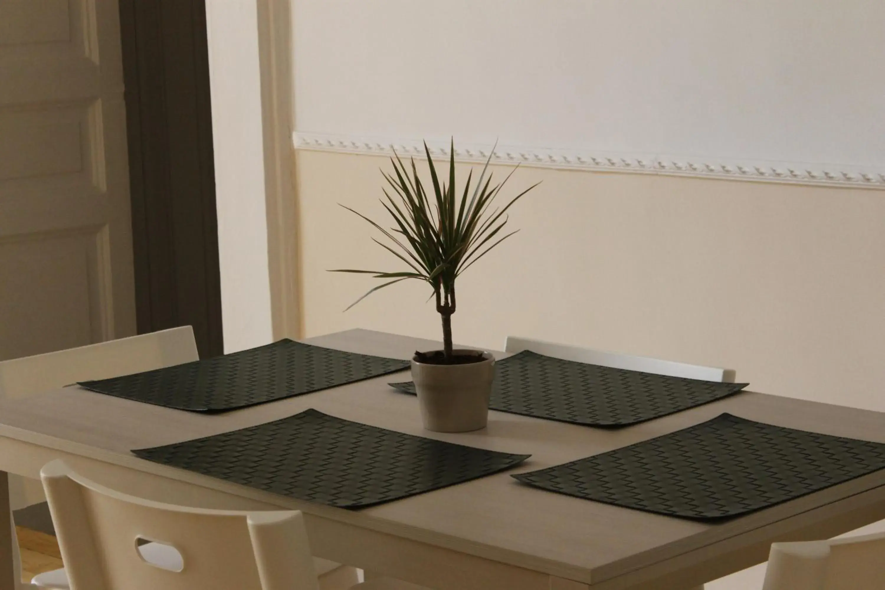 Deluxe Family Room in B&B La Torretta Chiaia Deluxe Family Room in B&B La Torretta Chiaia