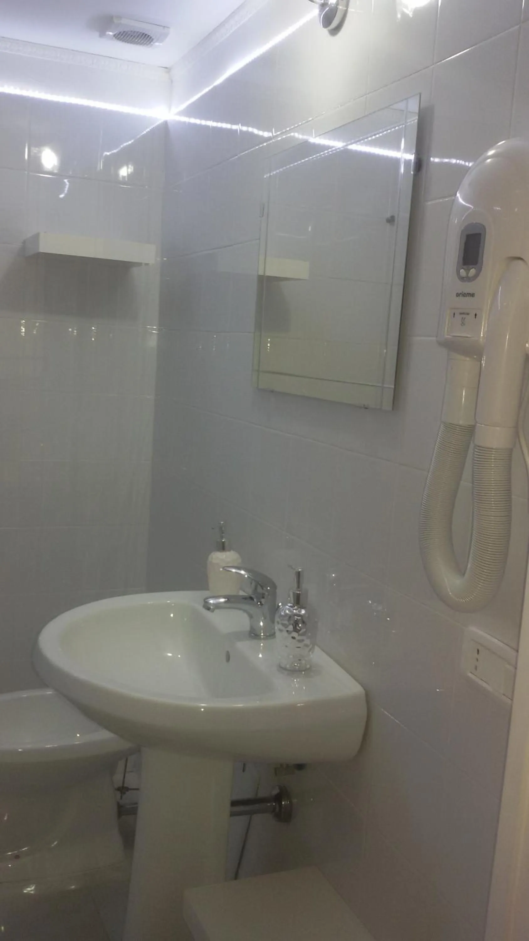 Bathroom in B&B La Torretta Chiaia