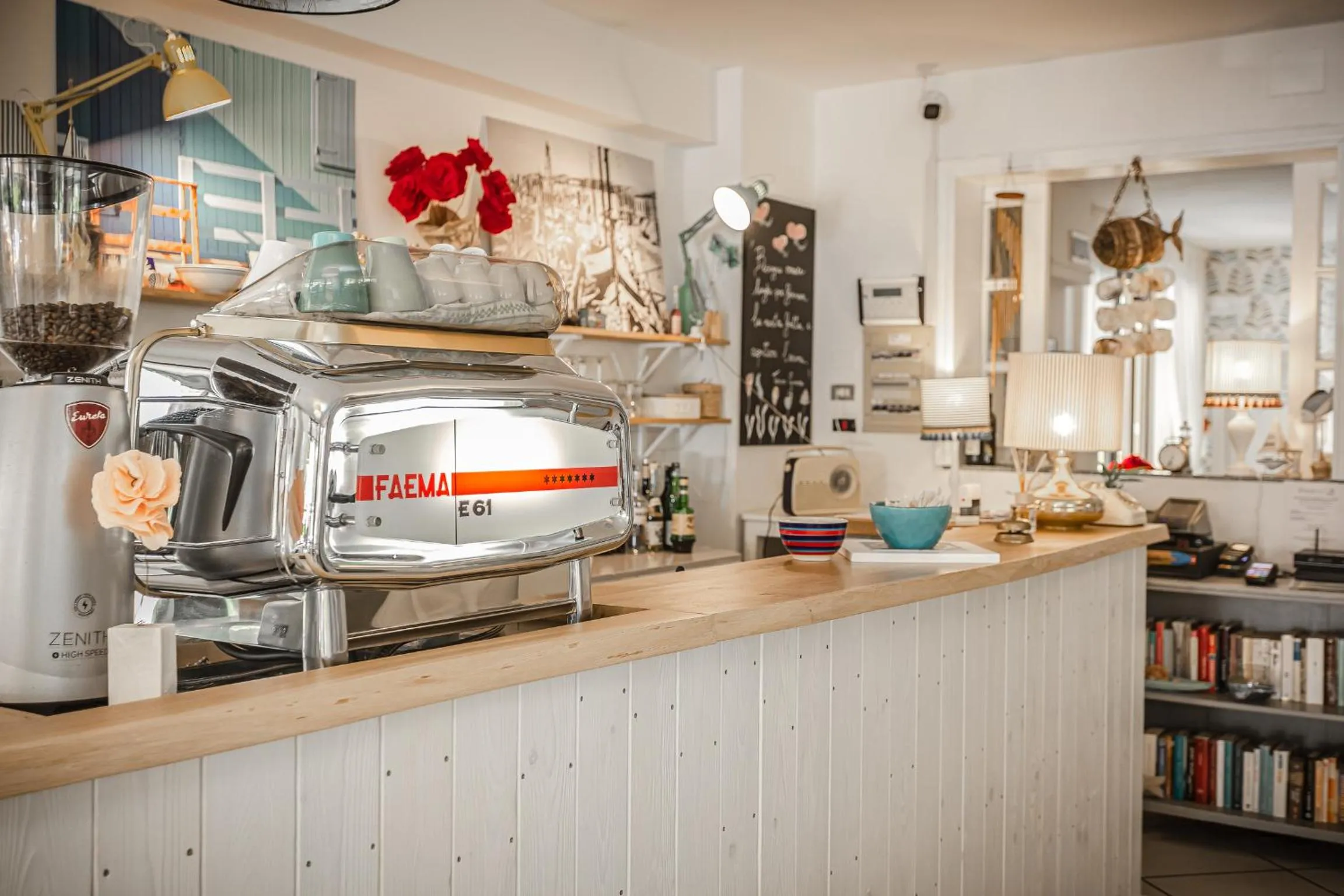 Lounge or bar in Piccolo Hotel Kursaal