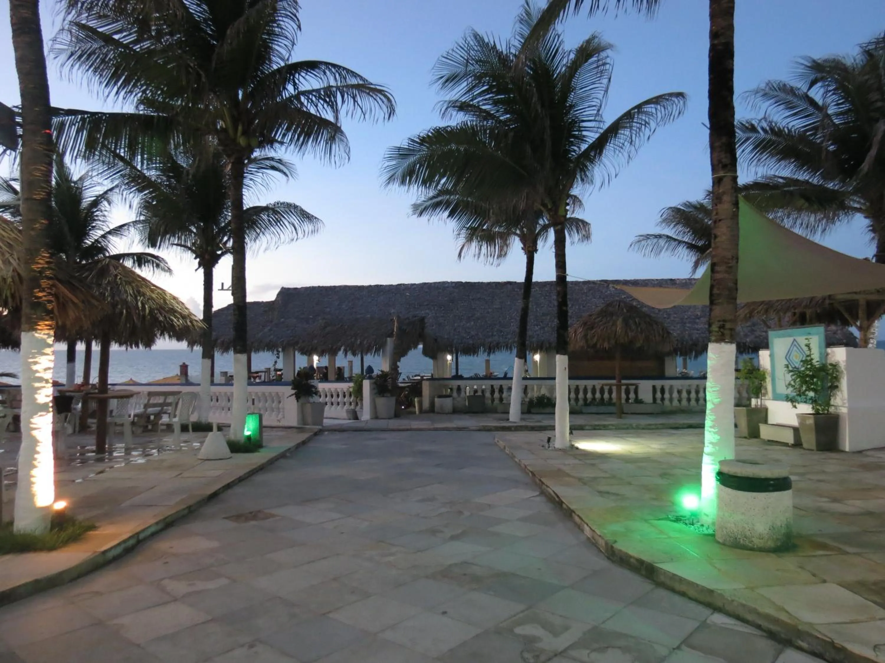 Banquet/Function facilities in La Suite Praia Hotel