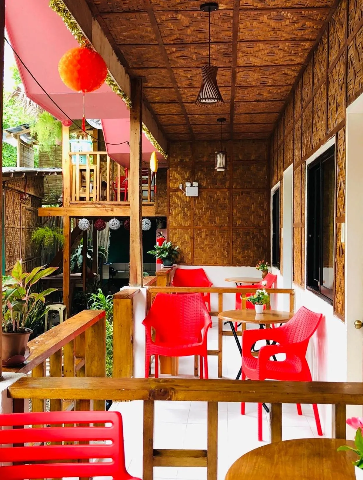 Domos Native Guest House