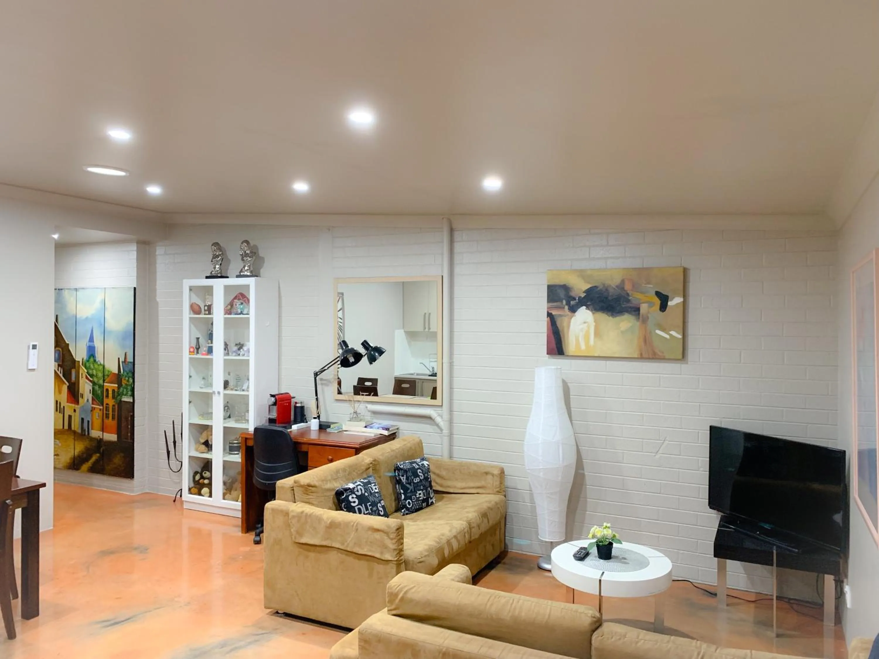 Westside Studio Apartments