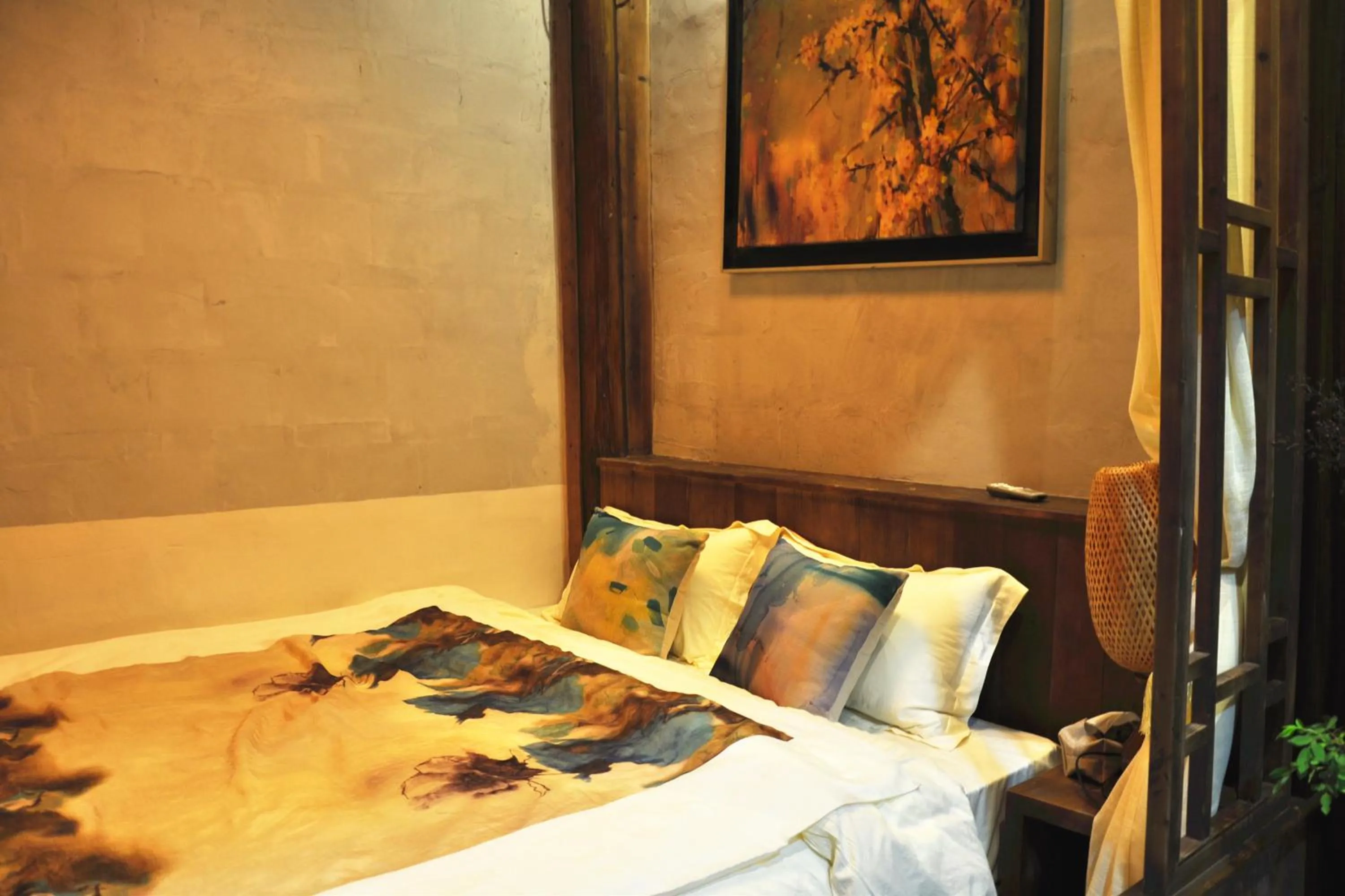 Bedroom, Bed in WuYuan QiYe YanXiang Guesthouse