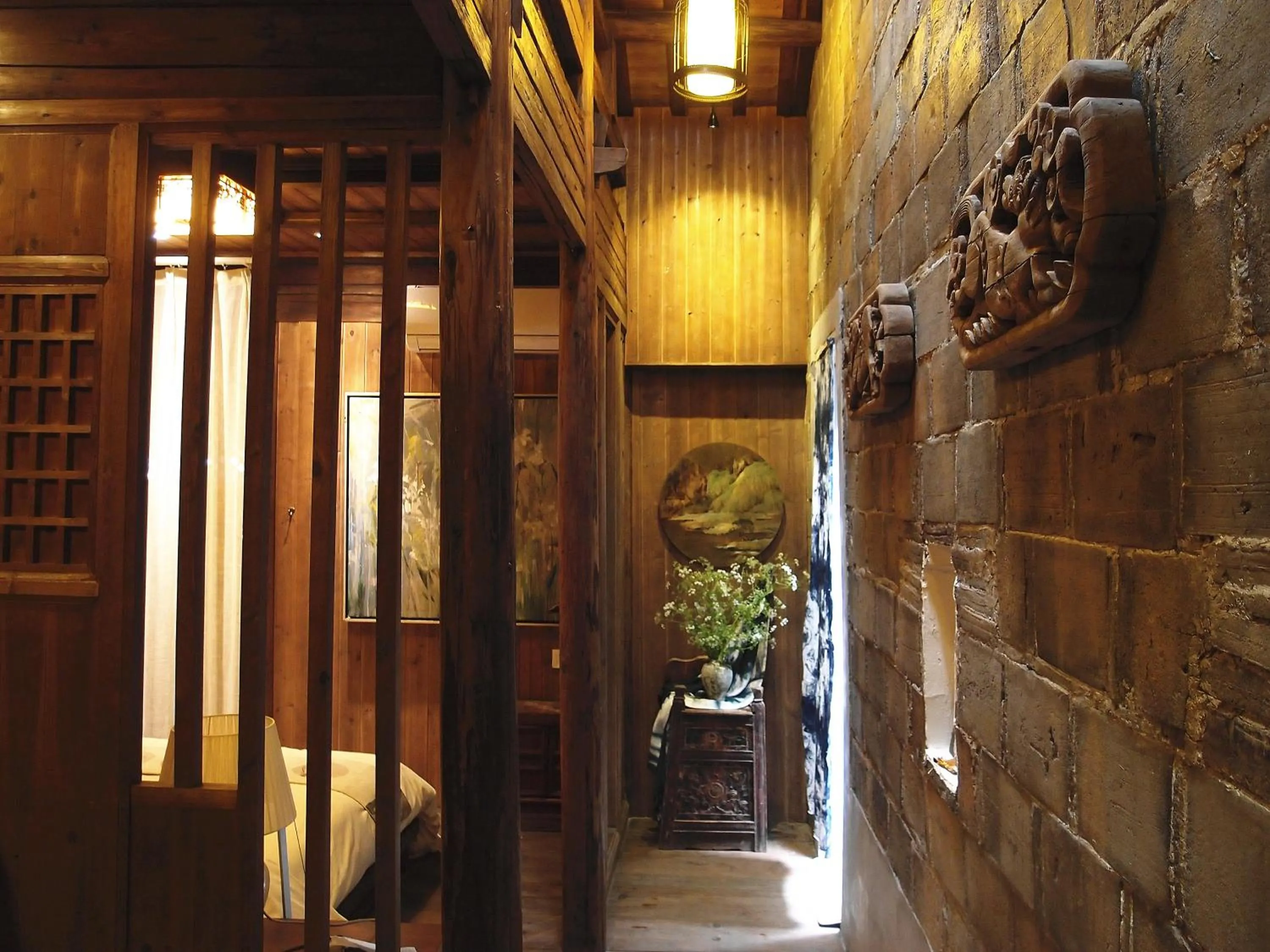 Photo of the whole room in WuYuan QiYe YanXiang Guesthouse