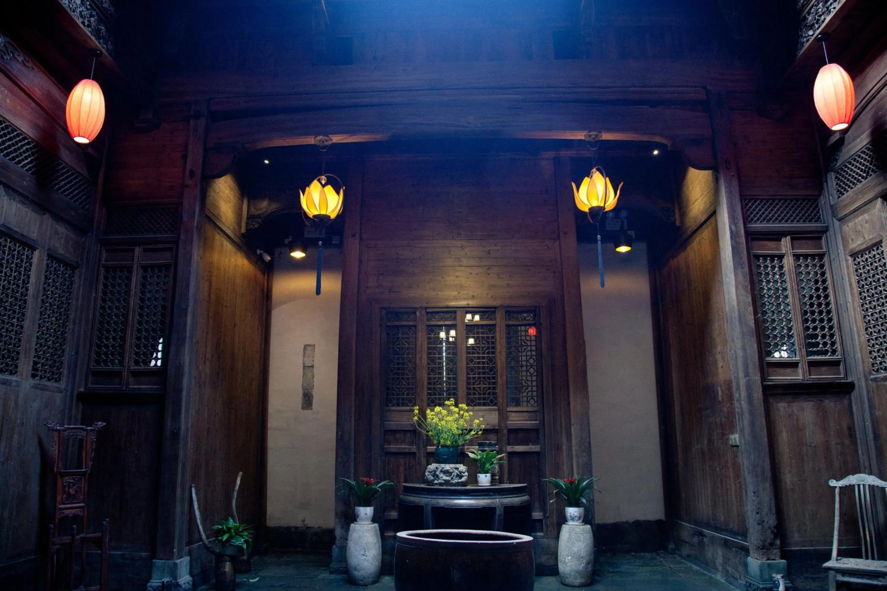 Decorative detail in WuYuan QiYe YanXiang Guesthouse