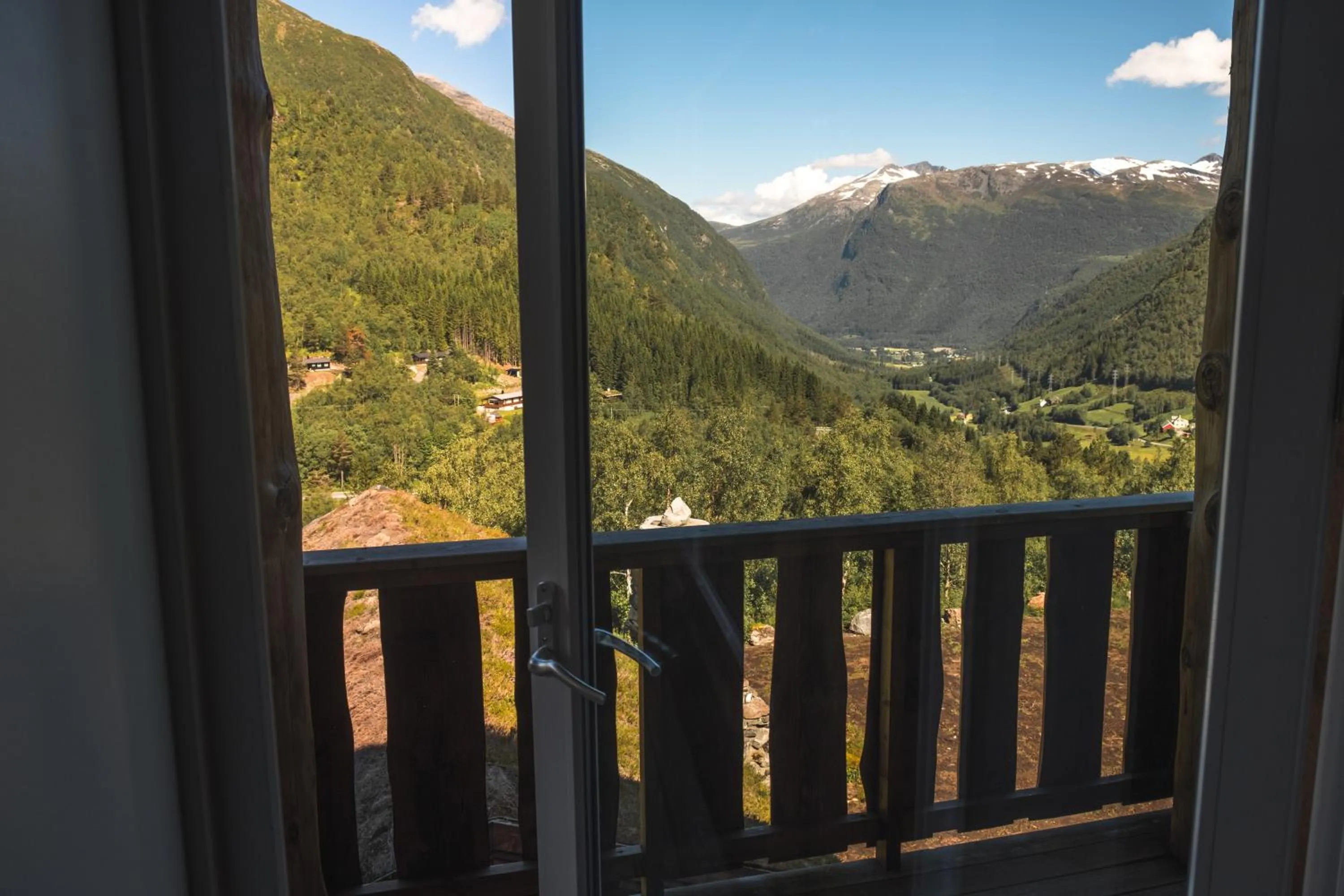 Mountain view in Blåtind Boutique Hotel