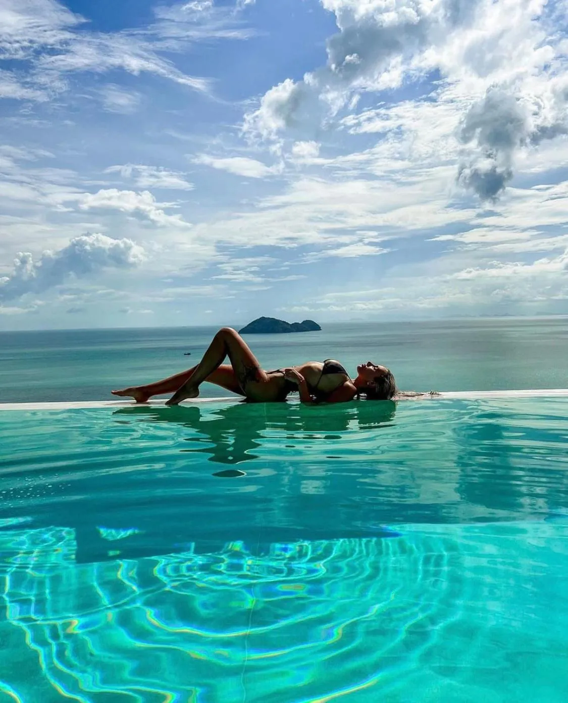 Bluerama - Adults Only