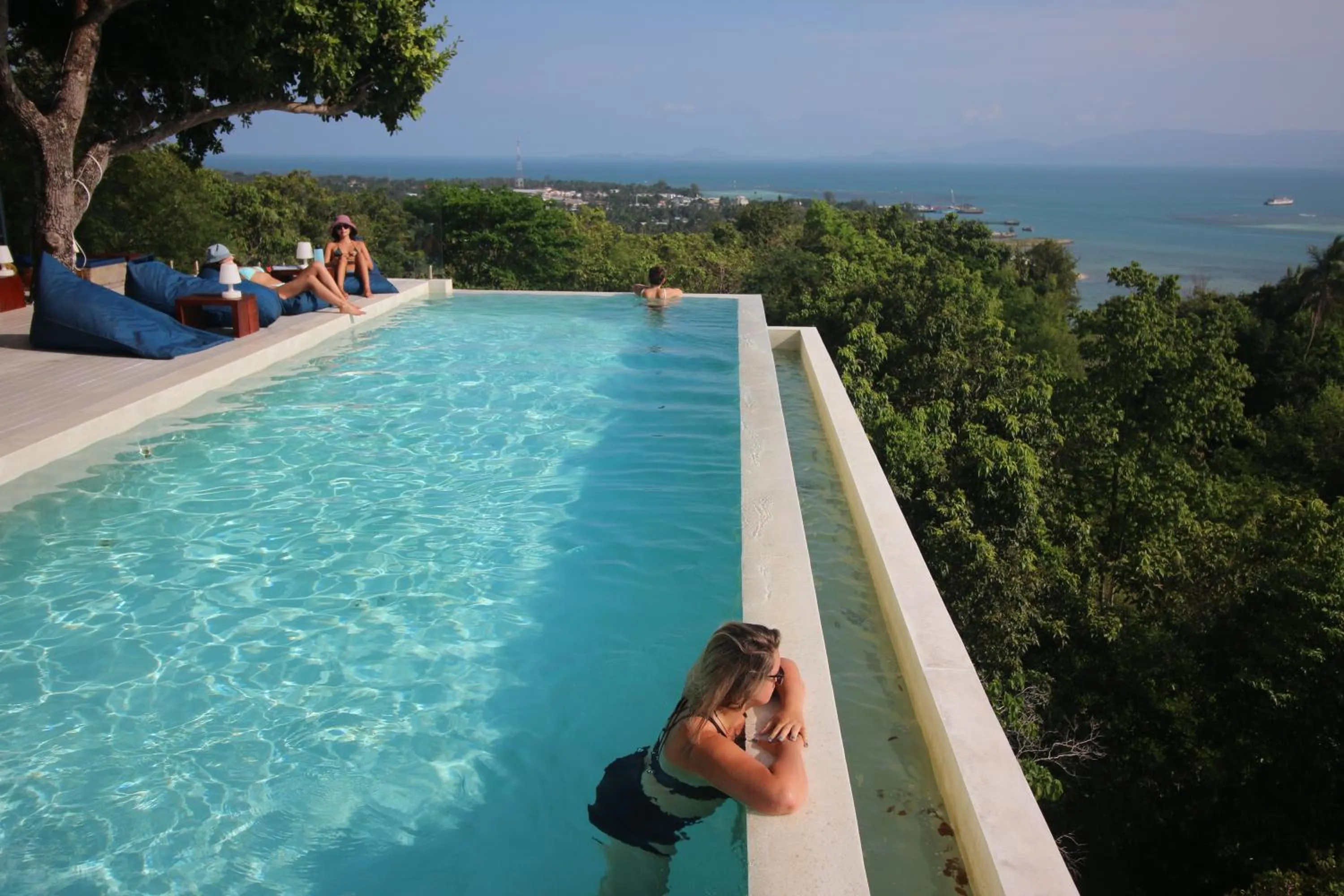 Bluerama - Adults Only