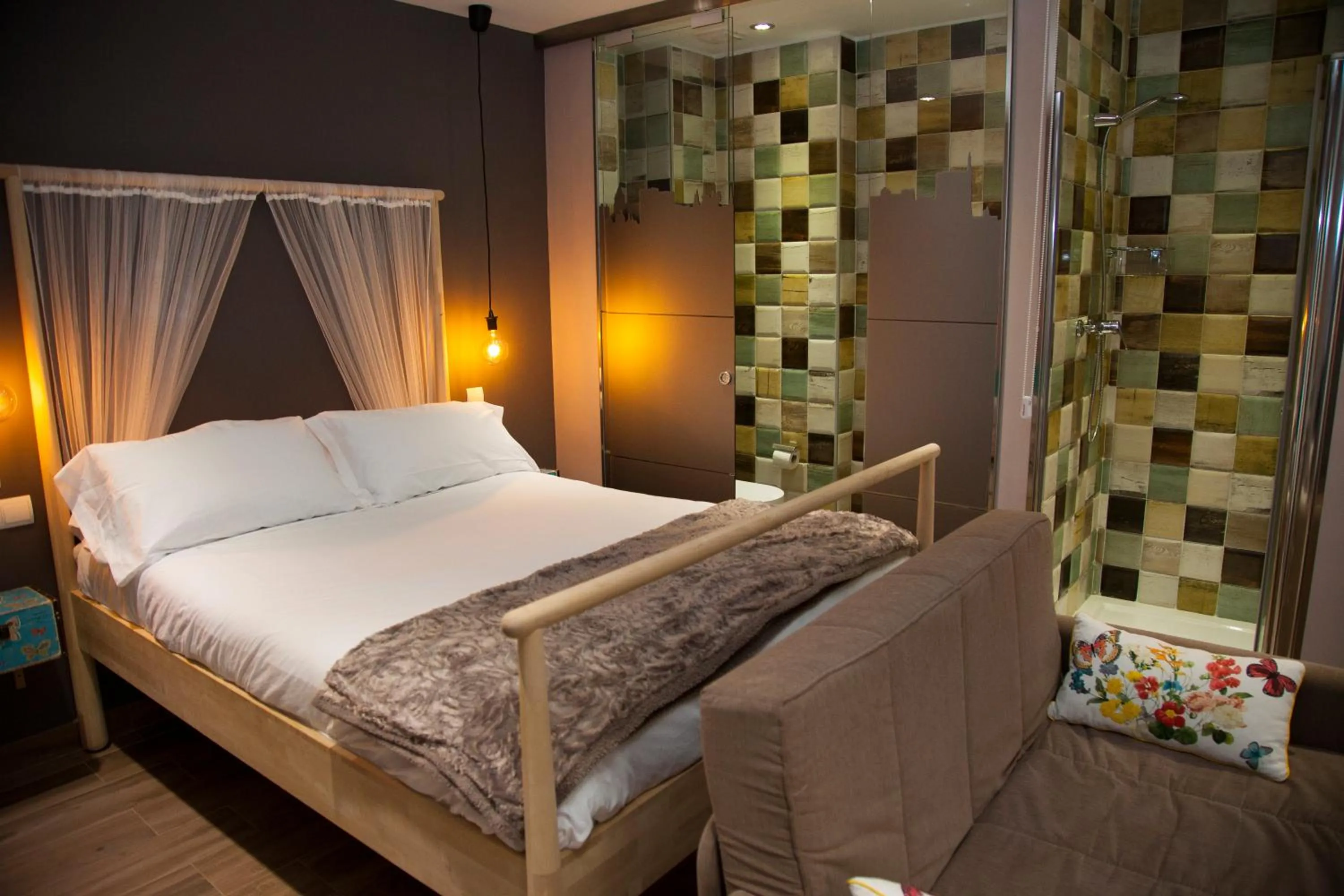 Bed in Kasa Kata