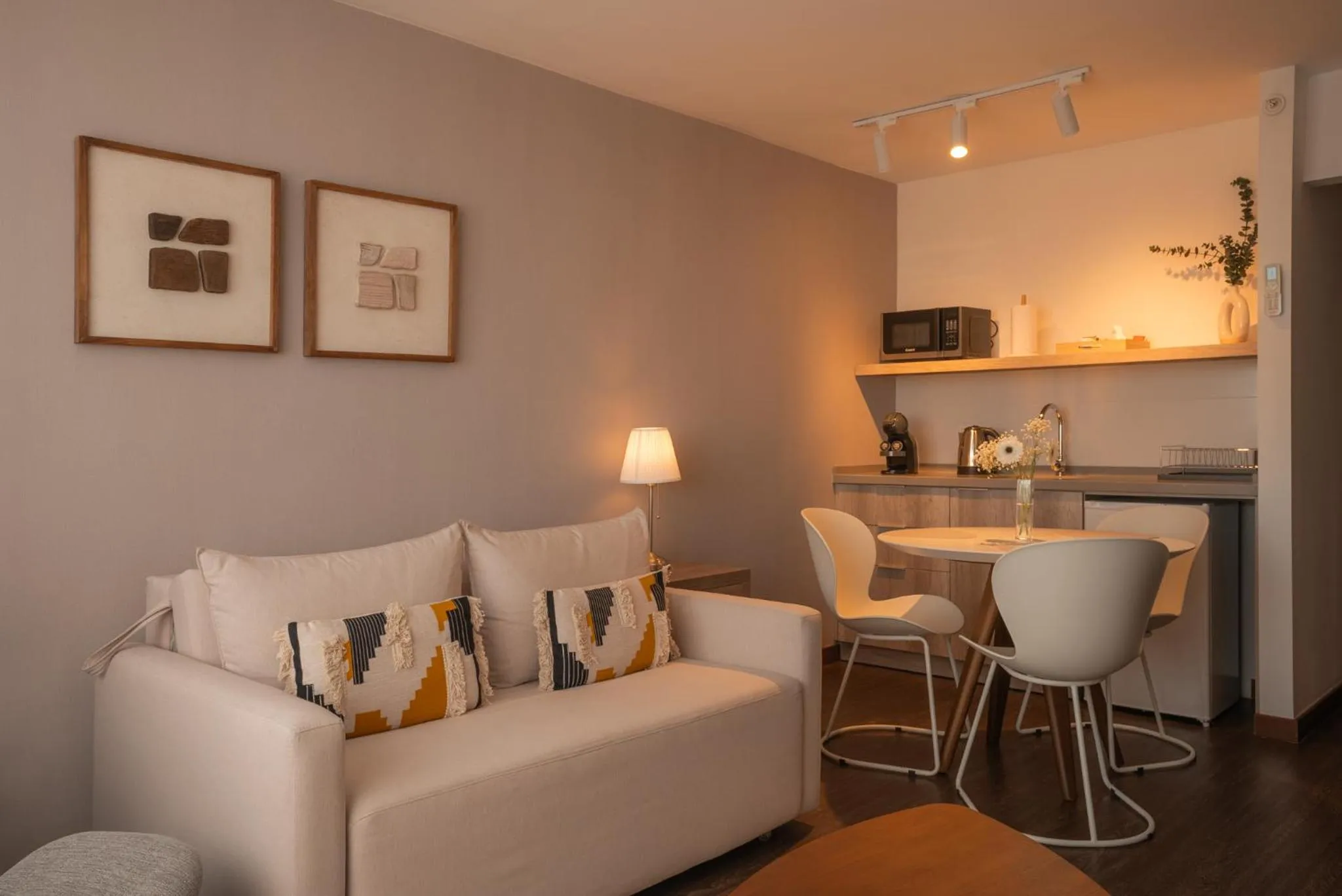 Kitchen or kitchenette in Frontier Hotel Rivera