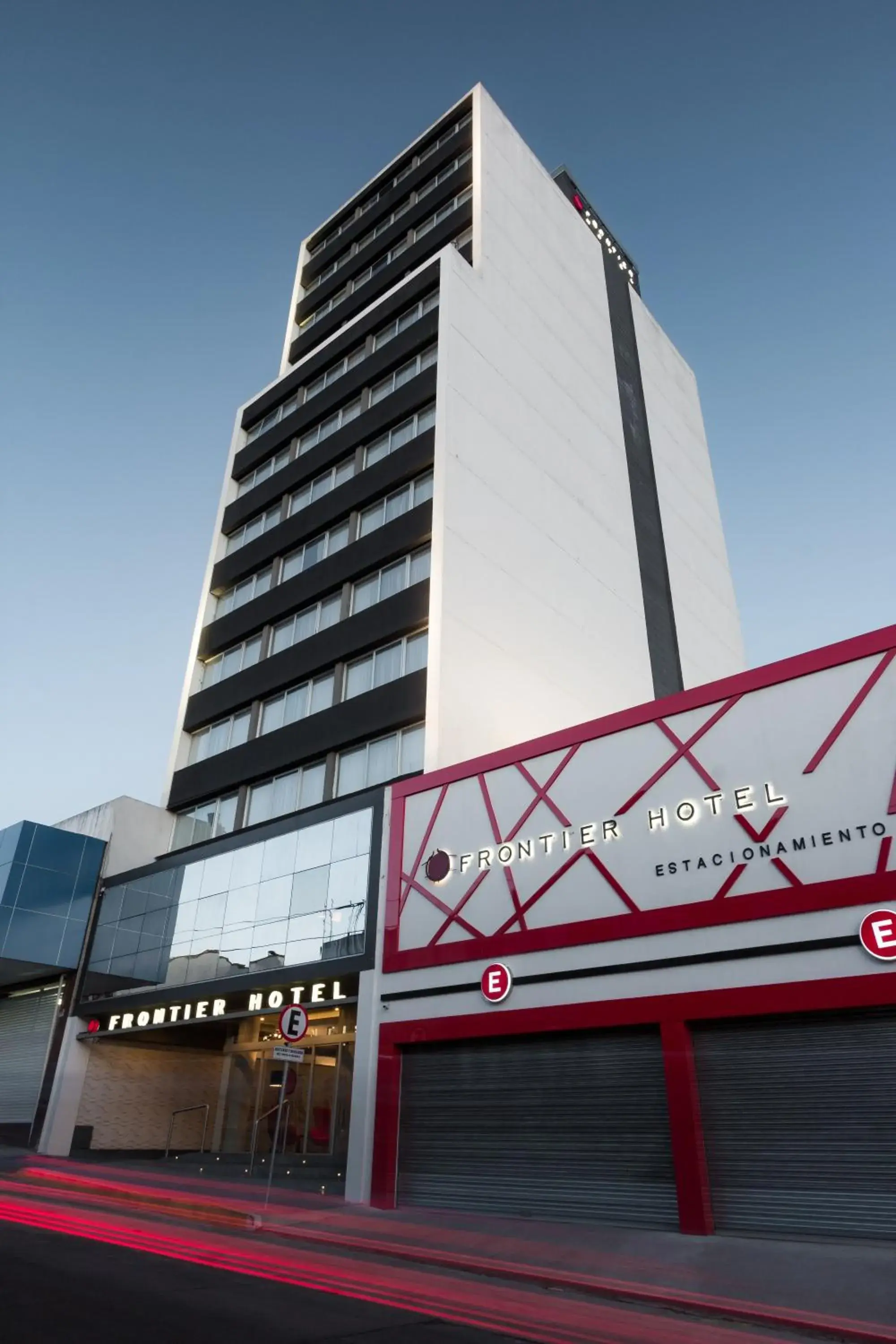 Property building in Frontier Hotel Rivera Property building in Frontier Hotel Rivera