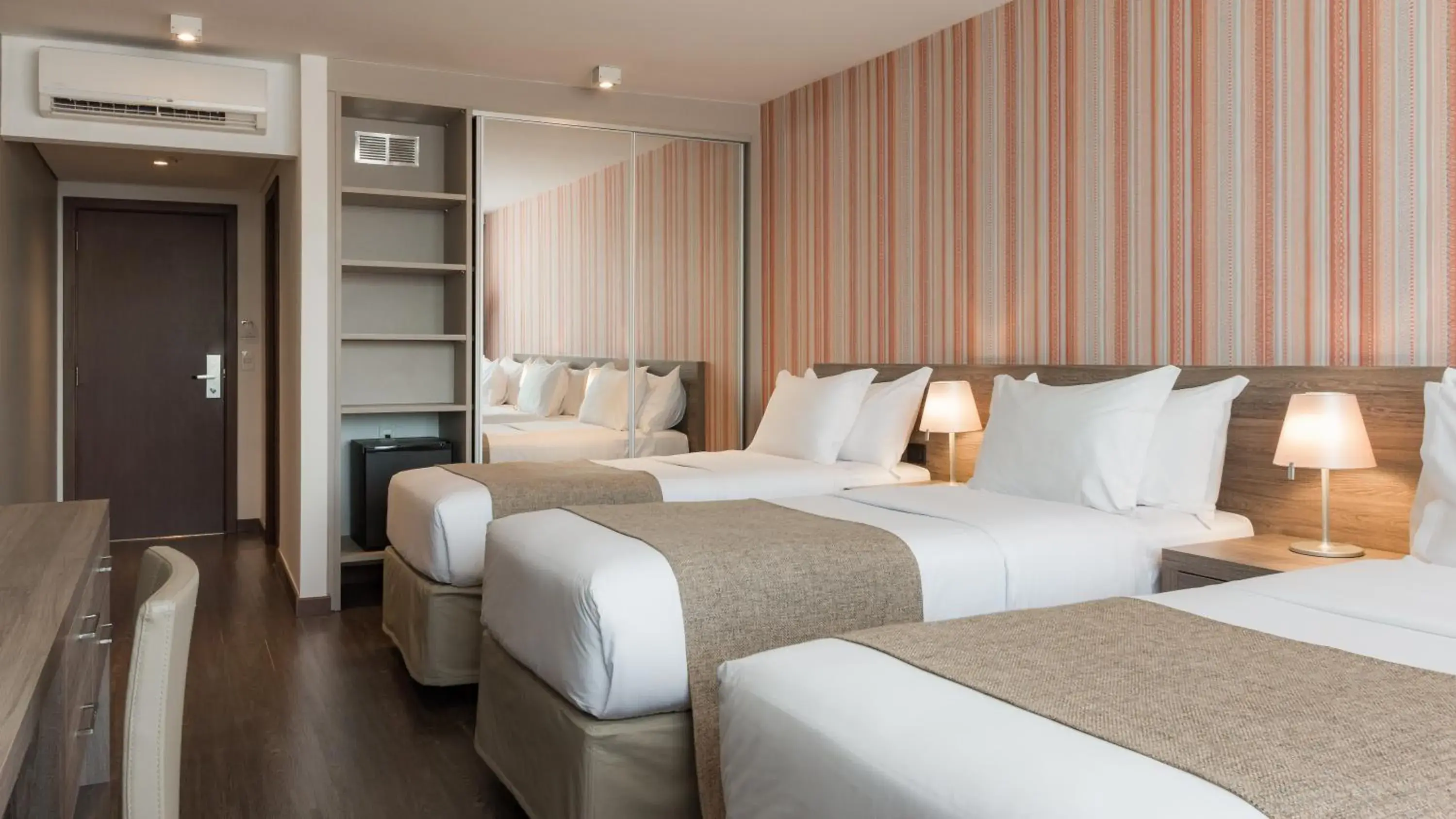 Bedroom, Bed in Frontier Hotel Rivera Bedroom, Bed in Frontier Hotel Rivera