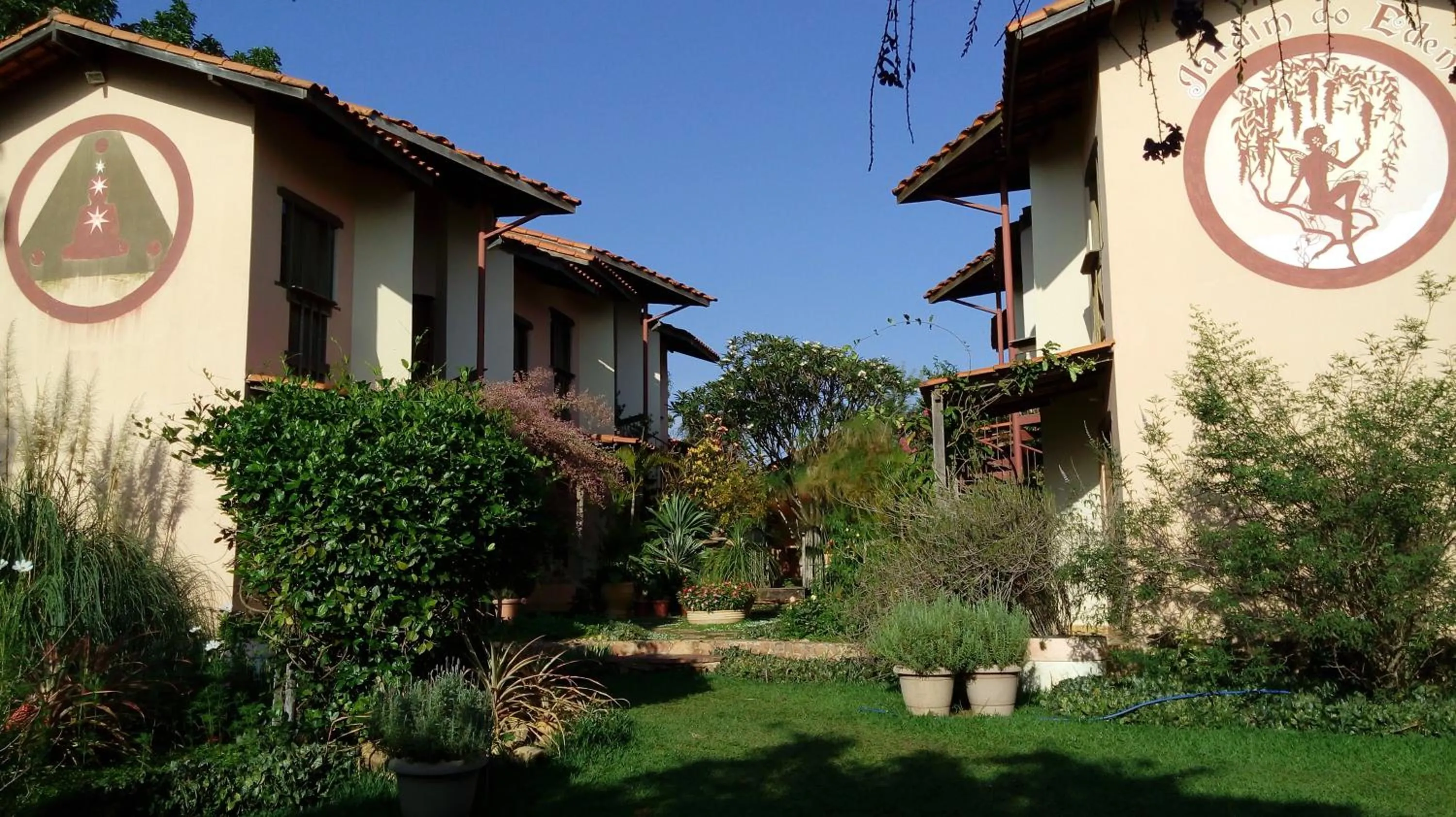 Property building in Eco Pousada Jardim do Eden