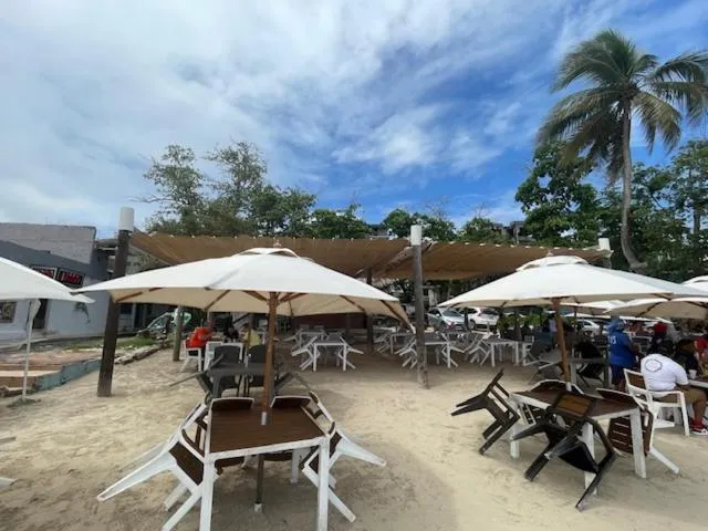 Restaurant/places to eat in Hotel Costa Linda Beach Boca Chica