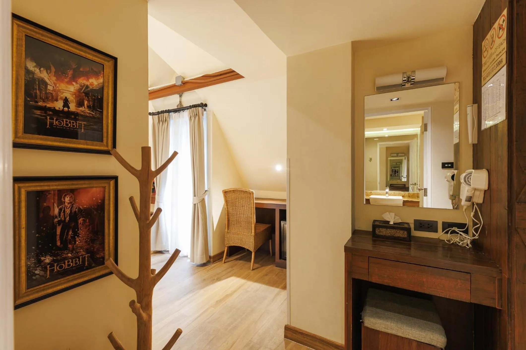 Area and facilities in Le Charcoa Hotel