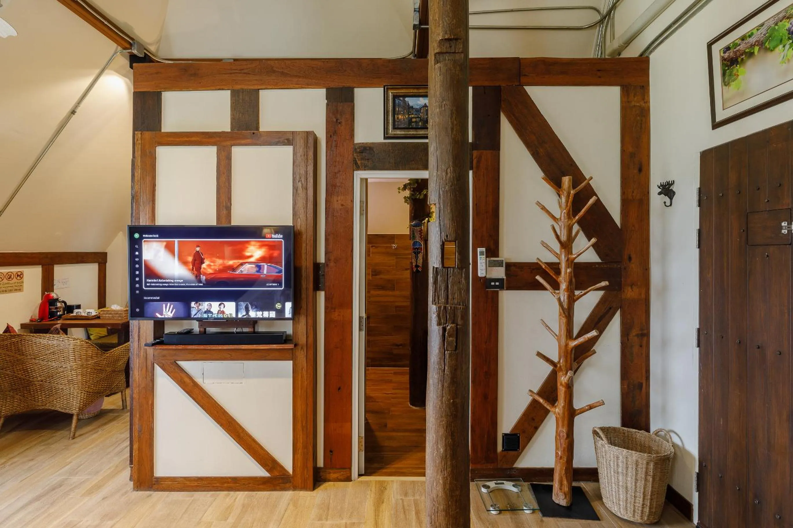 Area and facilities in Le Charcoa Hotel