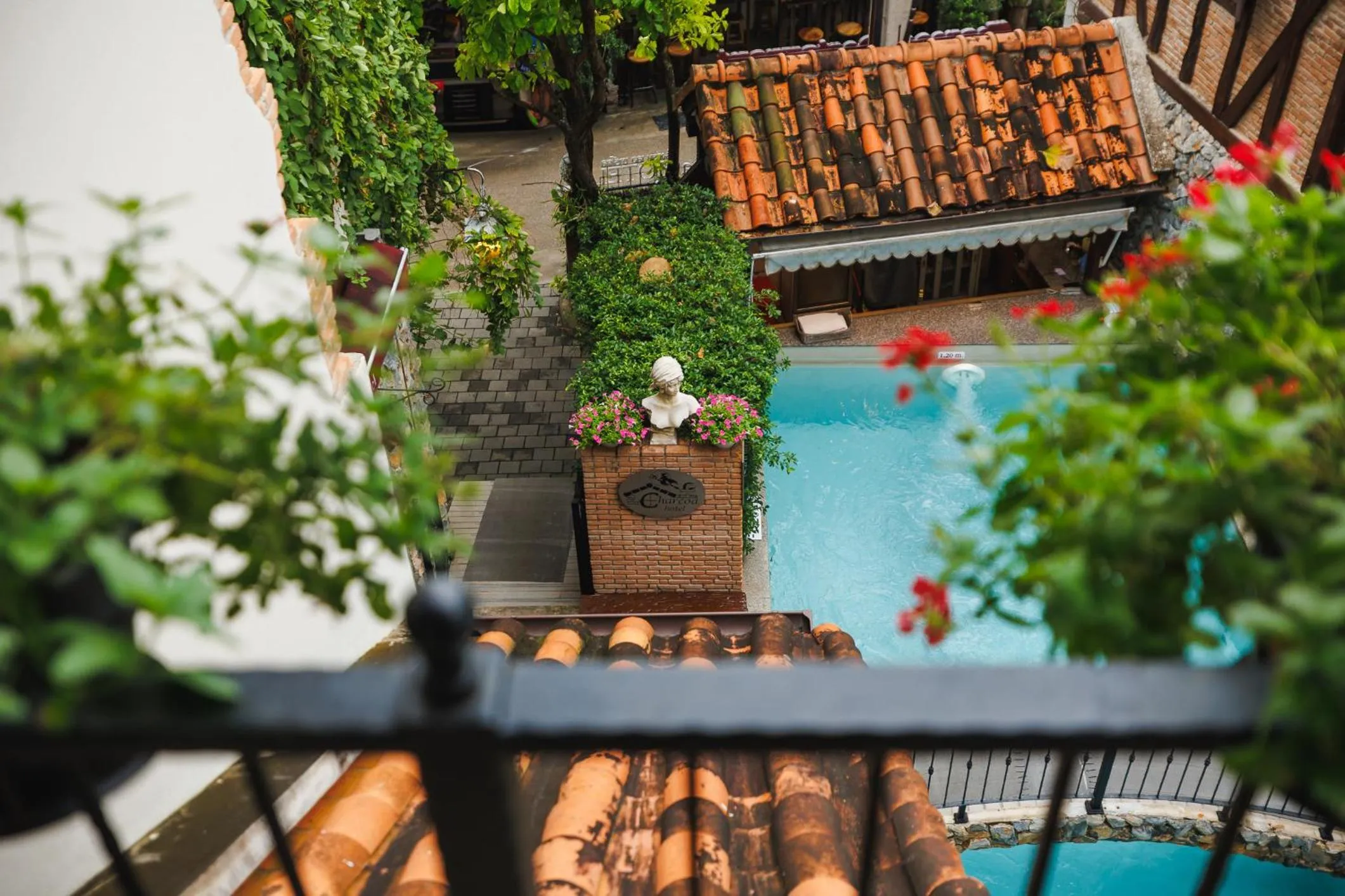 Pool view in Le Charcoa Hotel