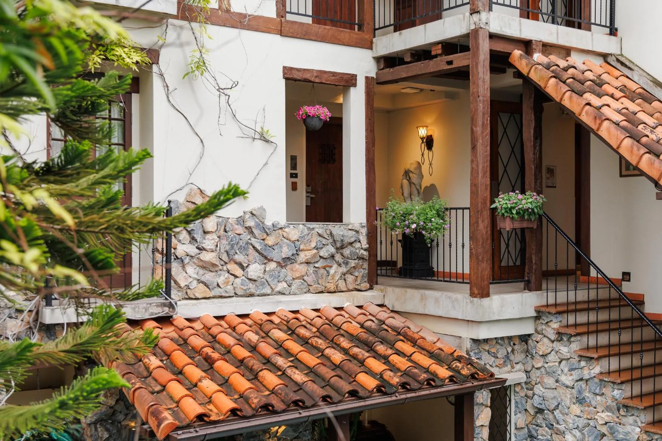 Property building in Le Charcoa Hotel