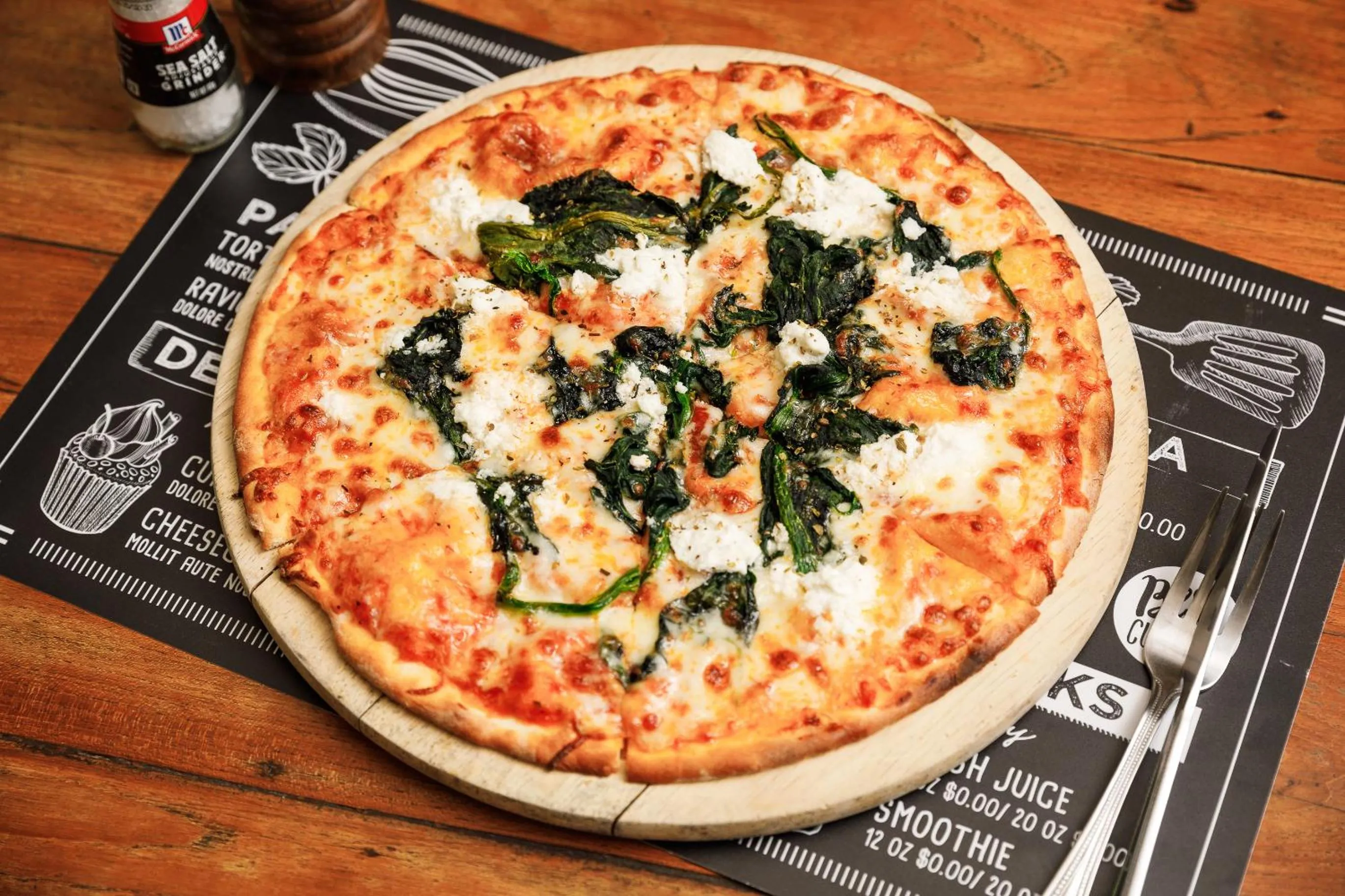 Food and drinks in Le Charcoa Hotel