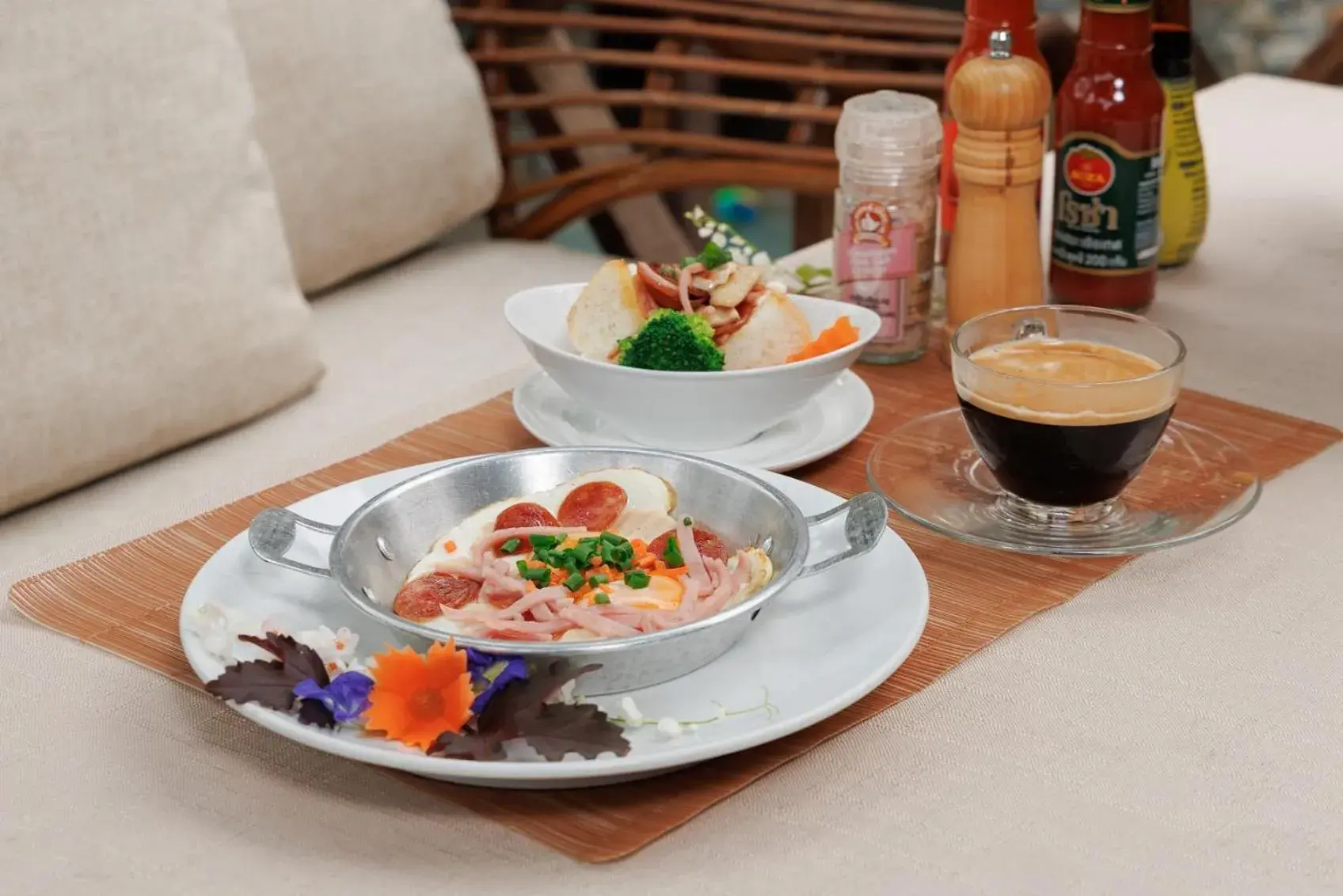 Breakfast in Le Charcoa Hotel Breakfast in Le Charcoa Hotel