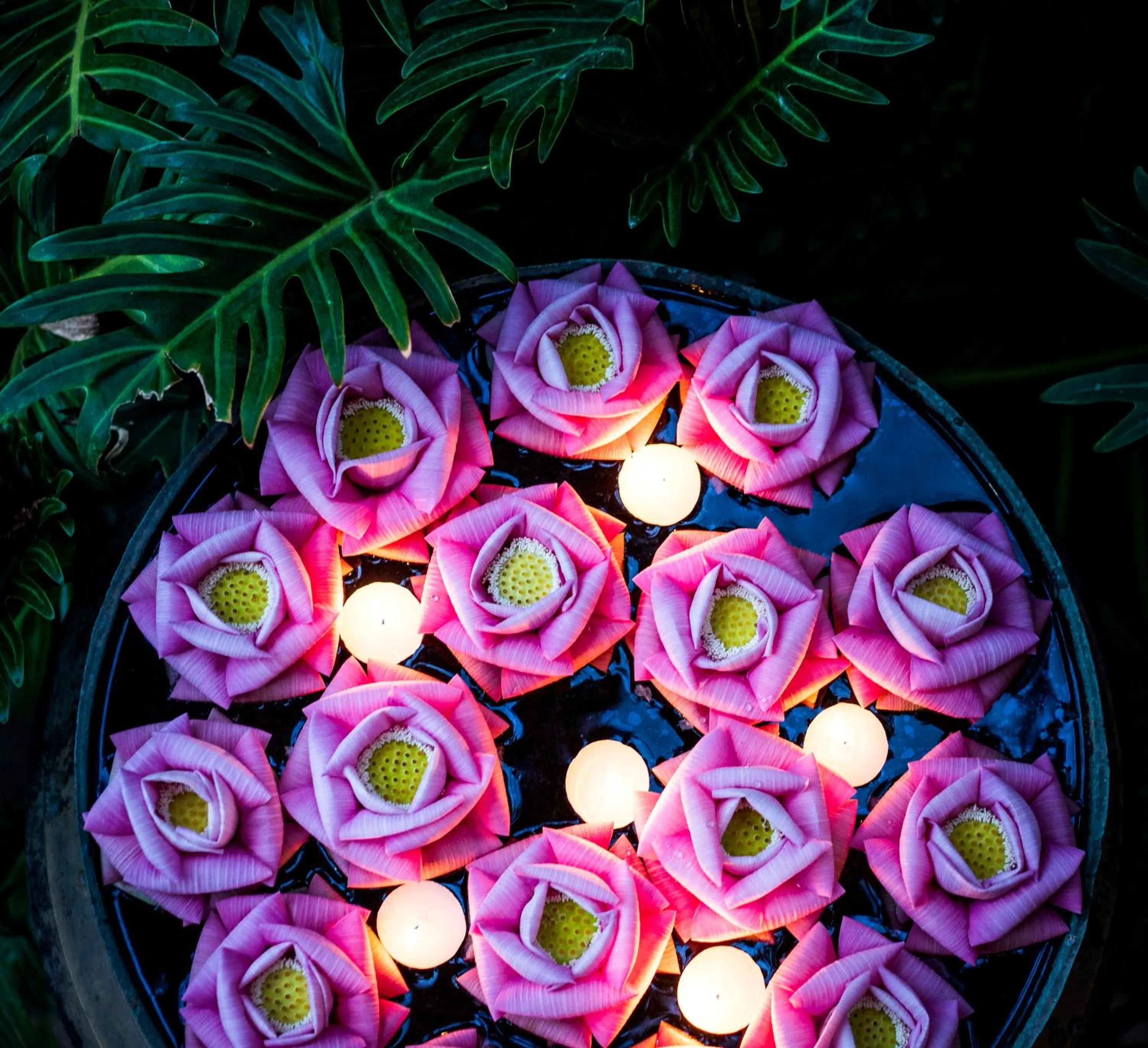 Decorative detail in Jaya House River Park Hotel