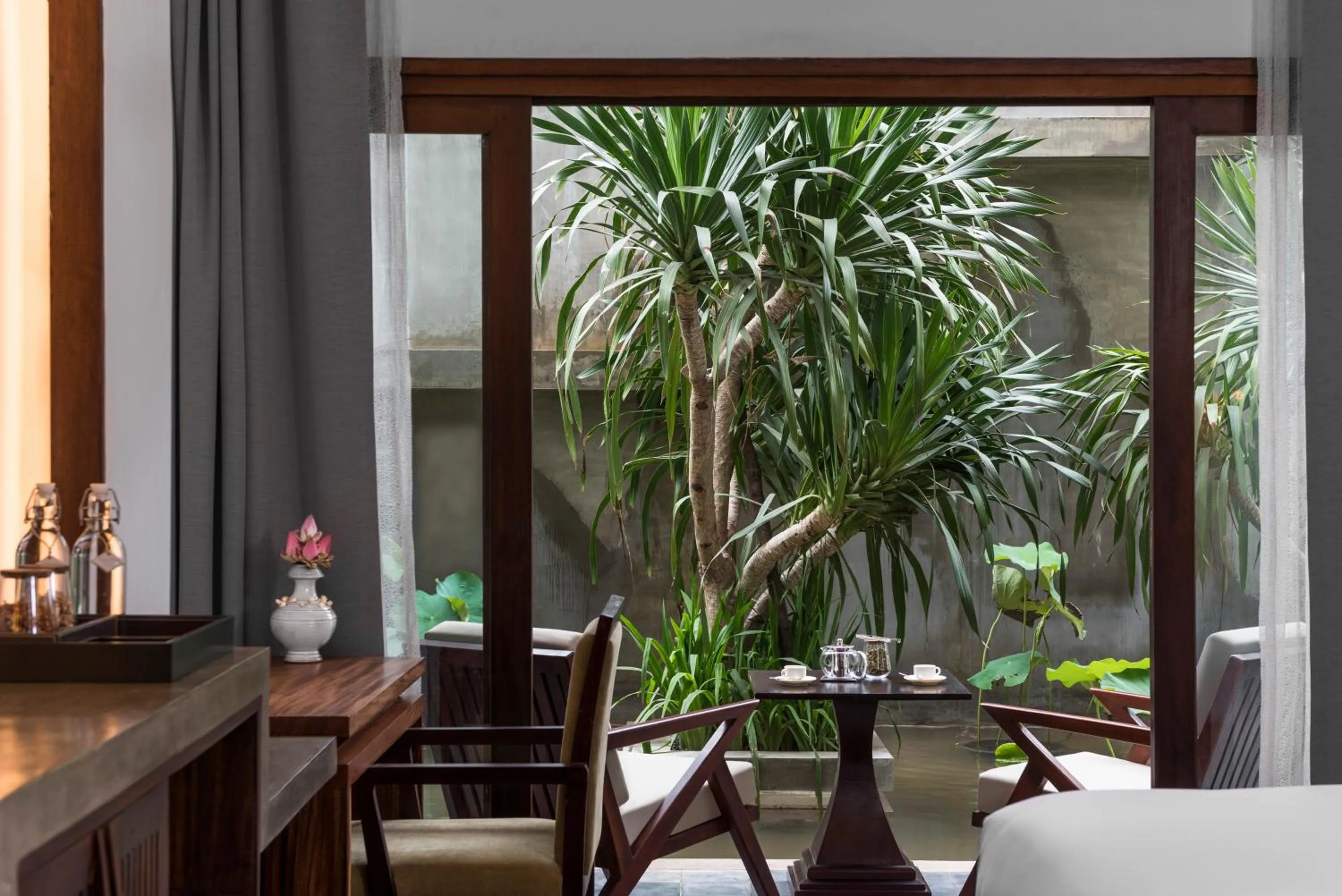 Balcony/Terrace in Jaya House River Park Hotel