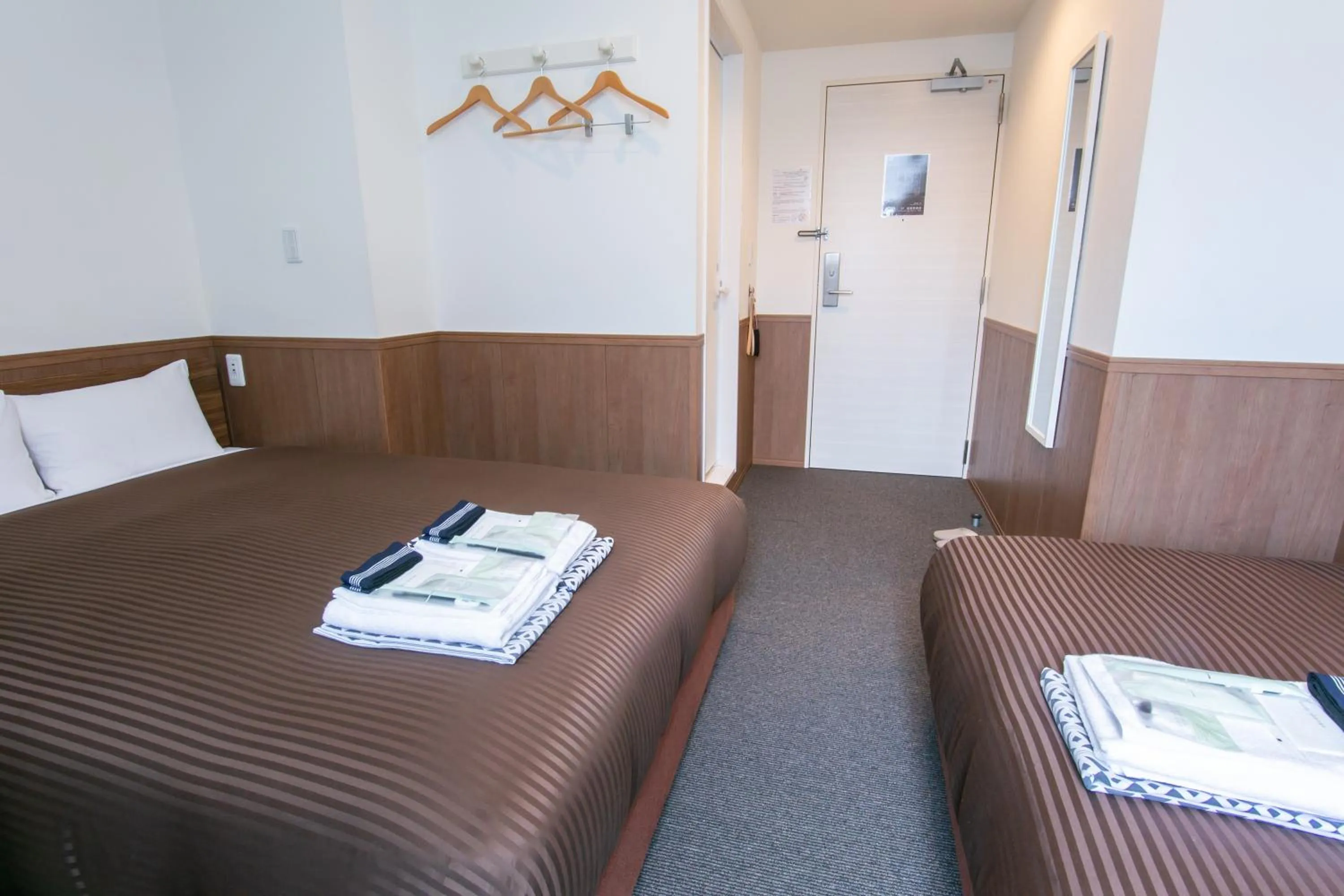 Photo of the whole room, Bed in Oak Hotel Edo