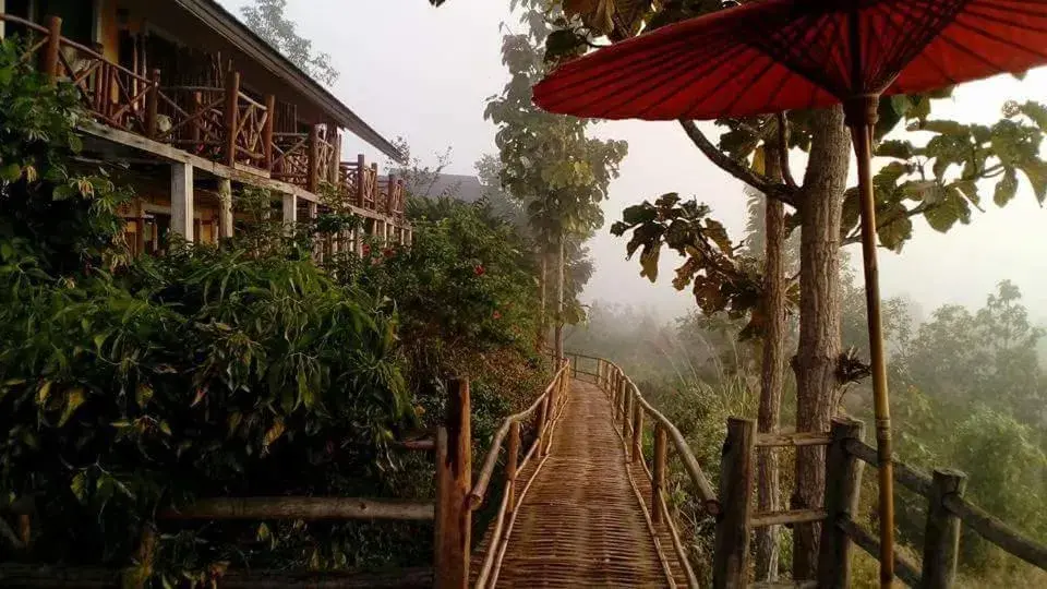 Luxury Triple Room (First Floor) in Khunyuam Resort Luxury Triple Room (First Floor) in Khunyuam Resort