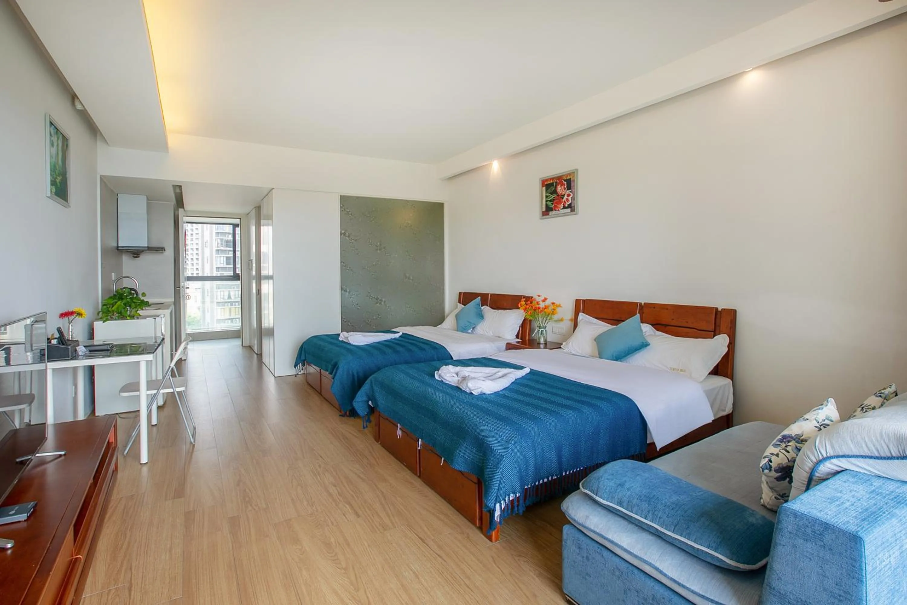 Bed in HuiZhou HuaYangNian Seaview Guesthouse