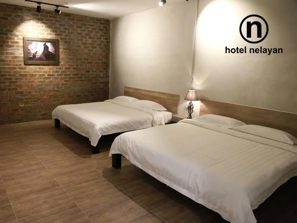 Bed in Hotel Nelayan