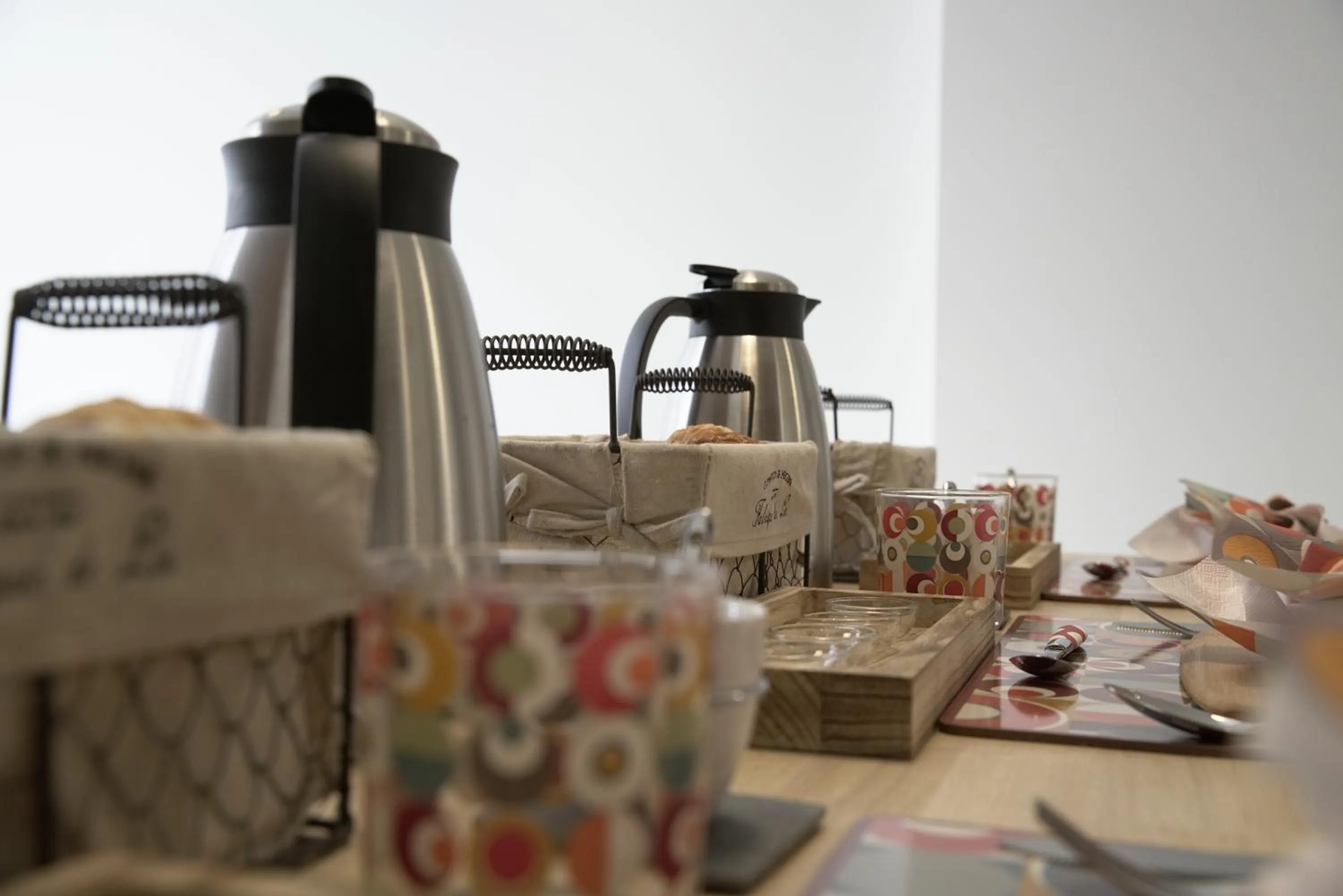 Dining area in B&B BE IN BRUSSELS