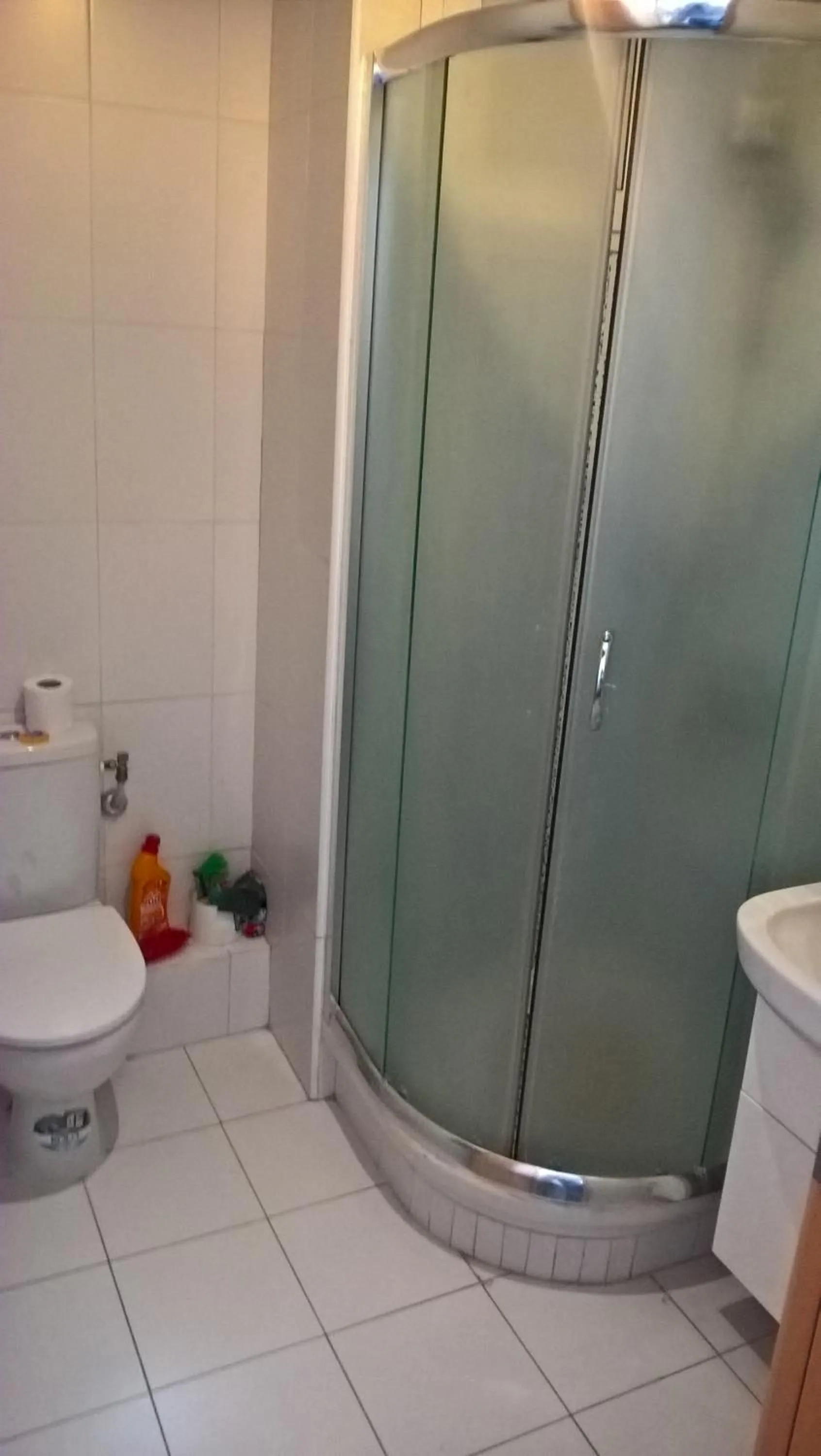 Shower in Residence Ghassen