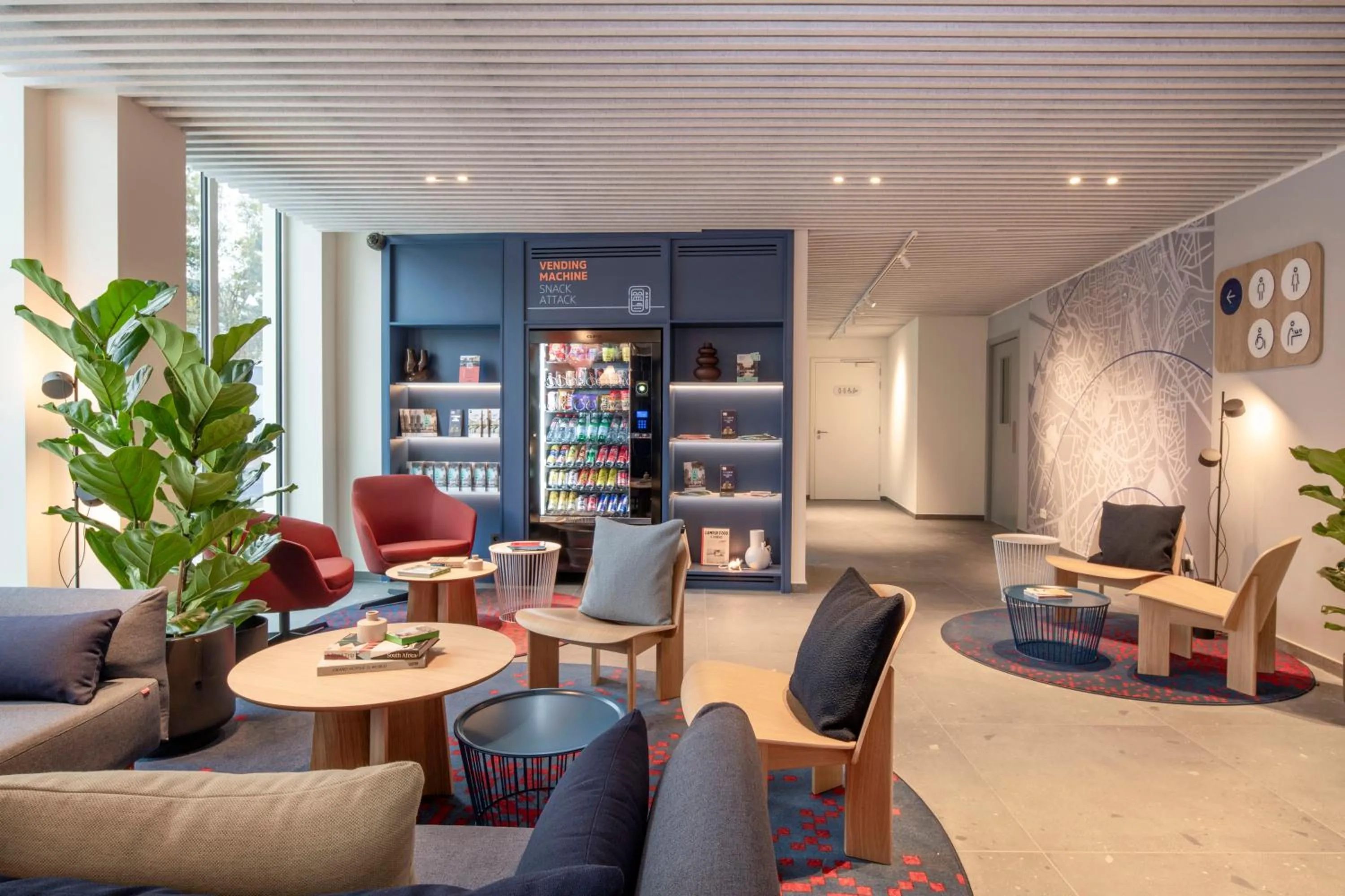 Lobby or reception in Holiday Inn Express & Suites Ghent by IHG