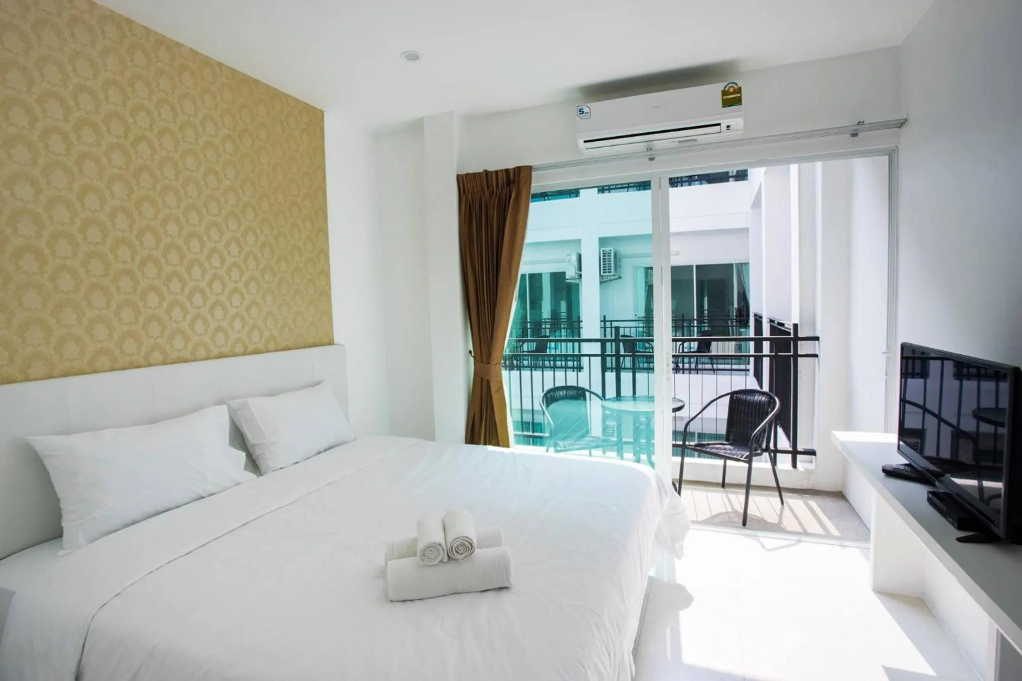 Bed in Maleewan Jomtien