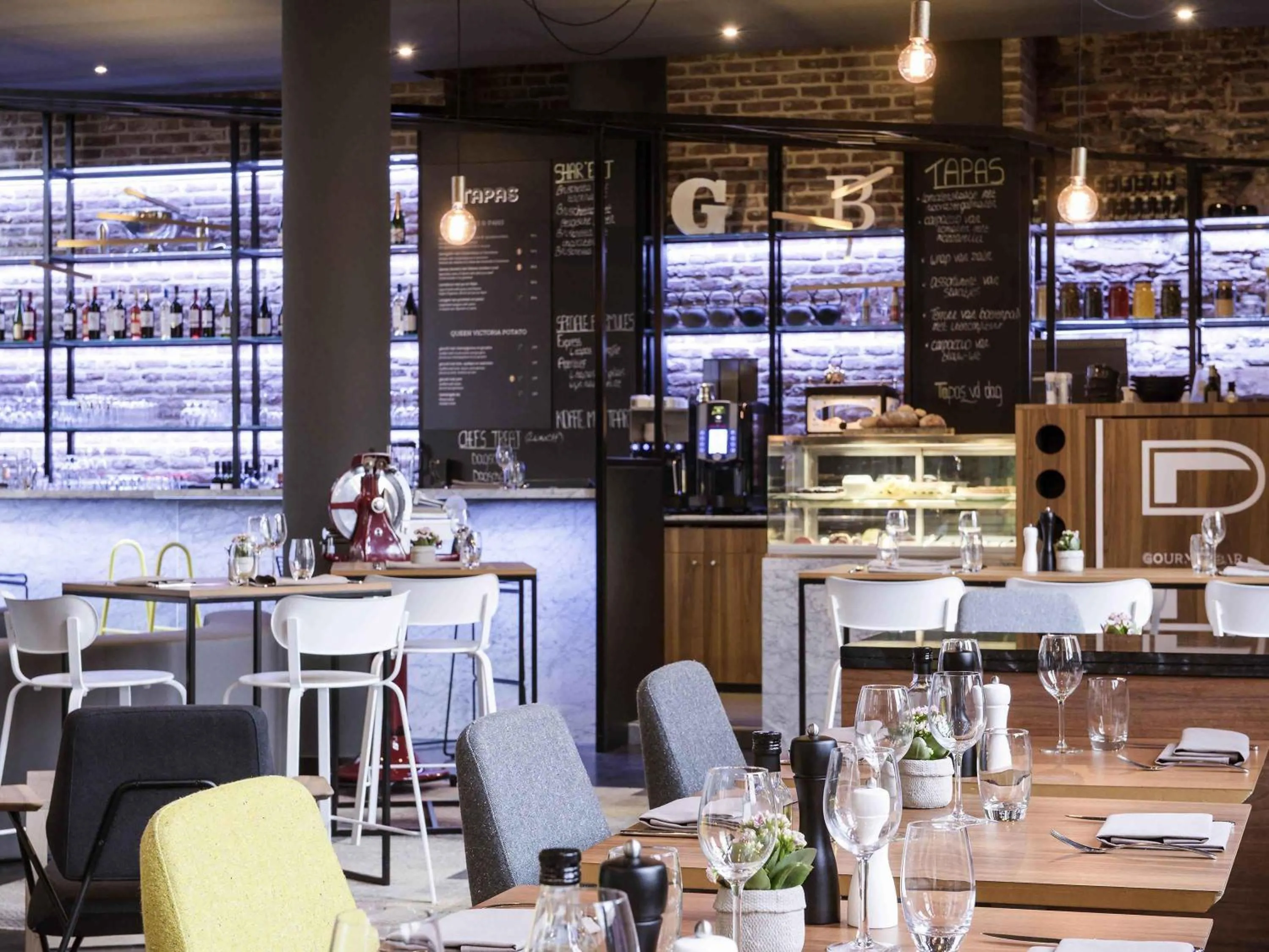 Restaurant/places to eat in Novotel Gent Centrum