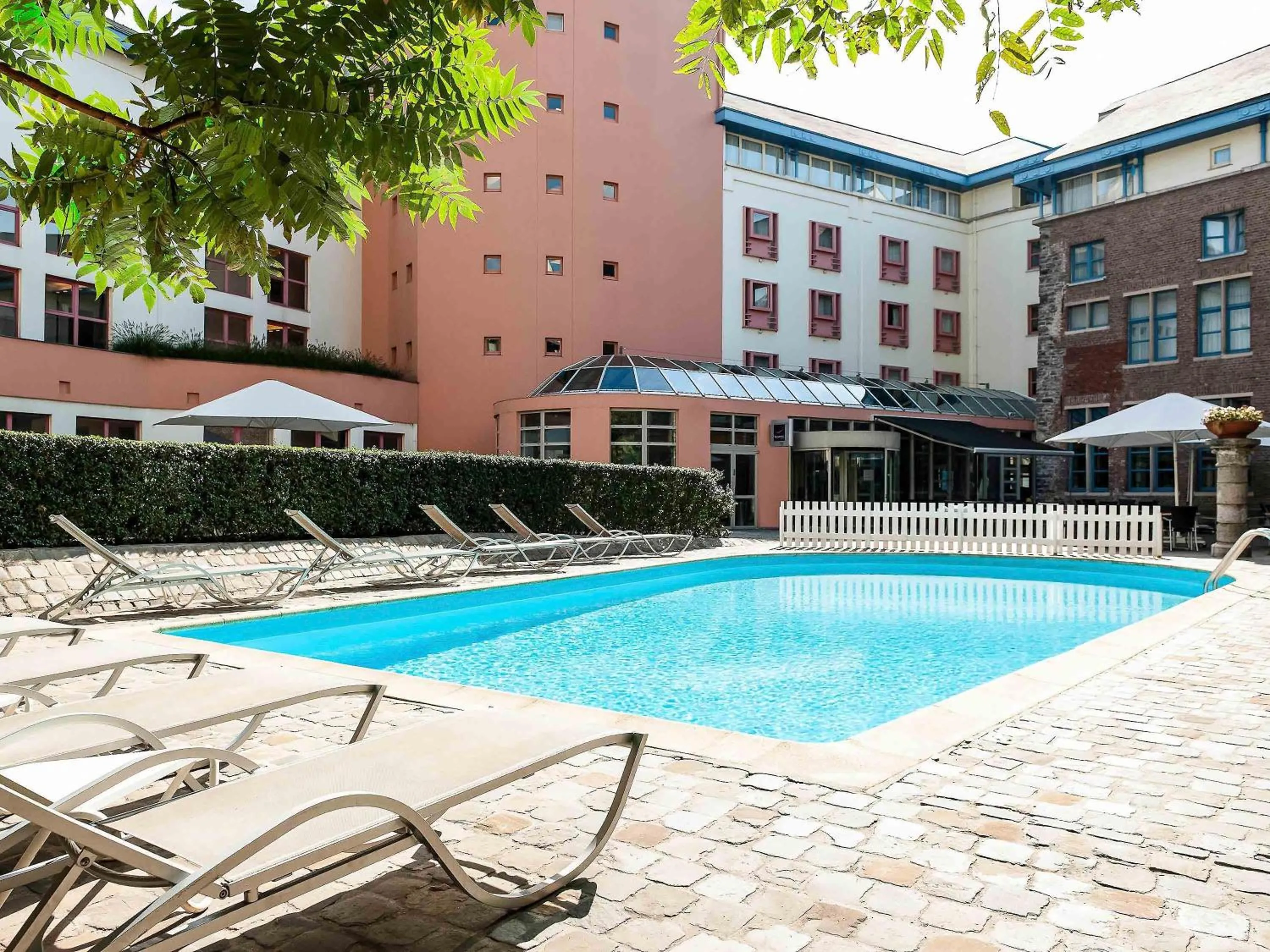 Pool view in Novotel Gent Centrum