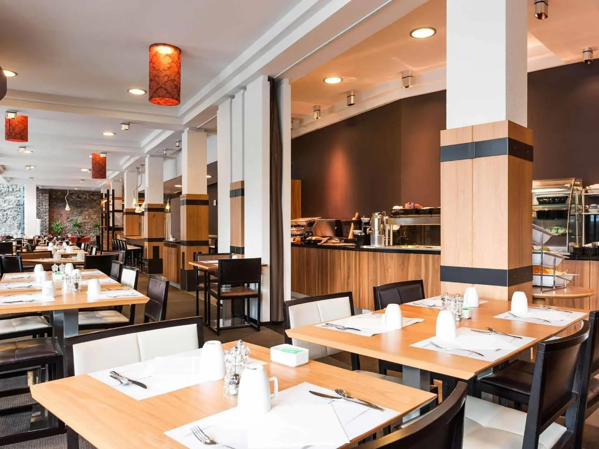 Restaurant/places to eat in Novotel Gent Centrum Restaurant/places to eat in Novotel Gent Centrum